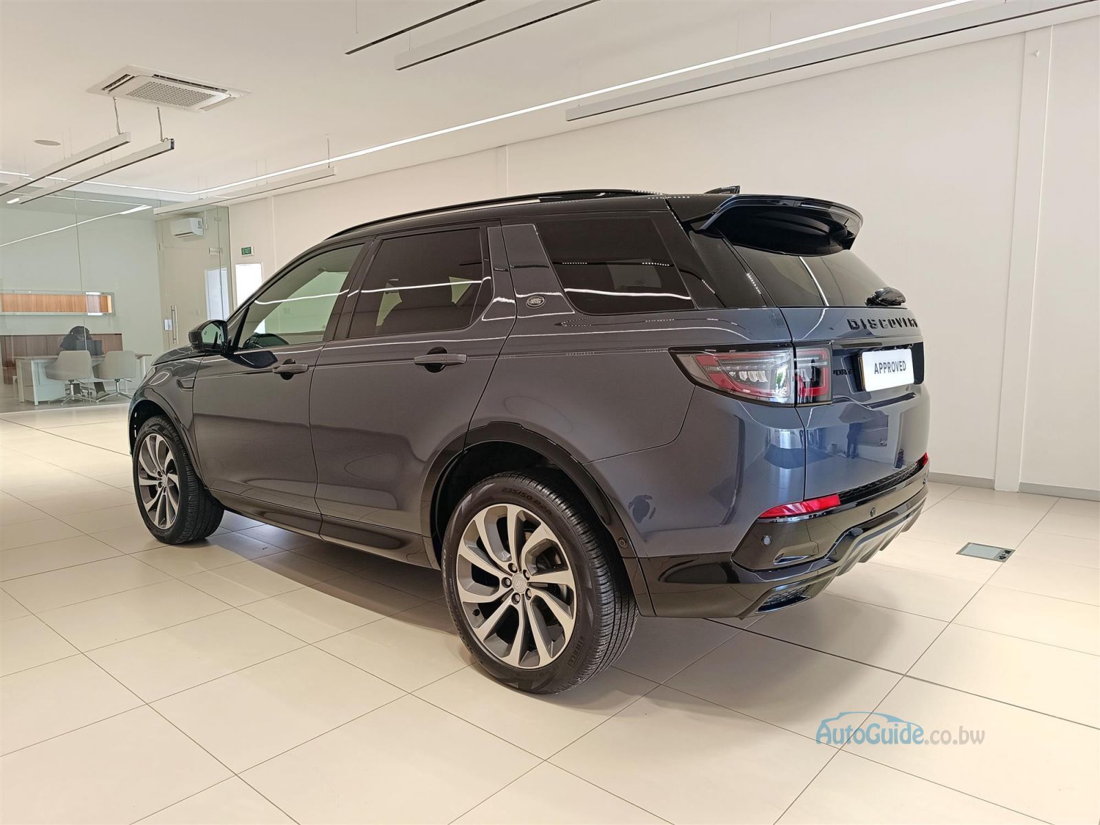 2024 Land Rover Discovery Sport 2.0D AWD 147kW D200 Dynamic HSE D200 photo