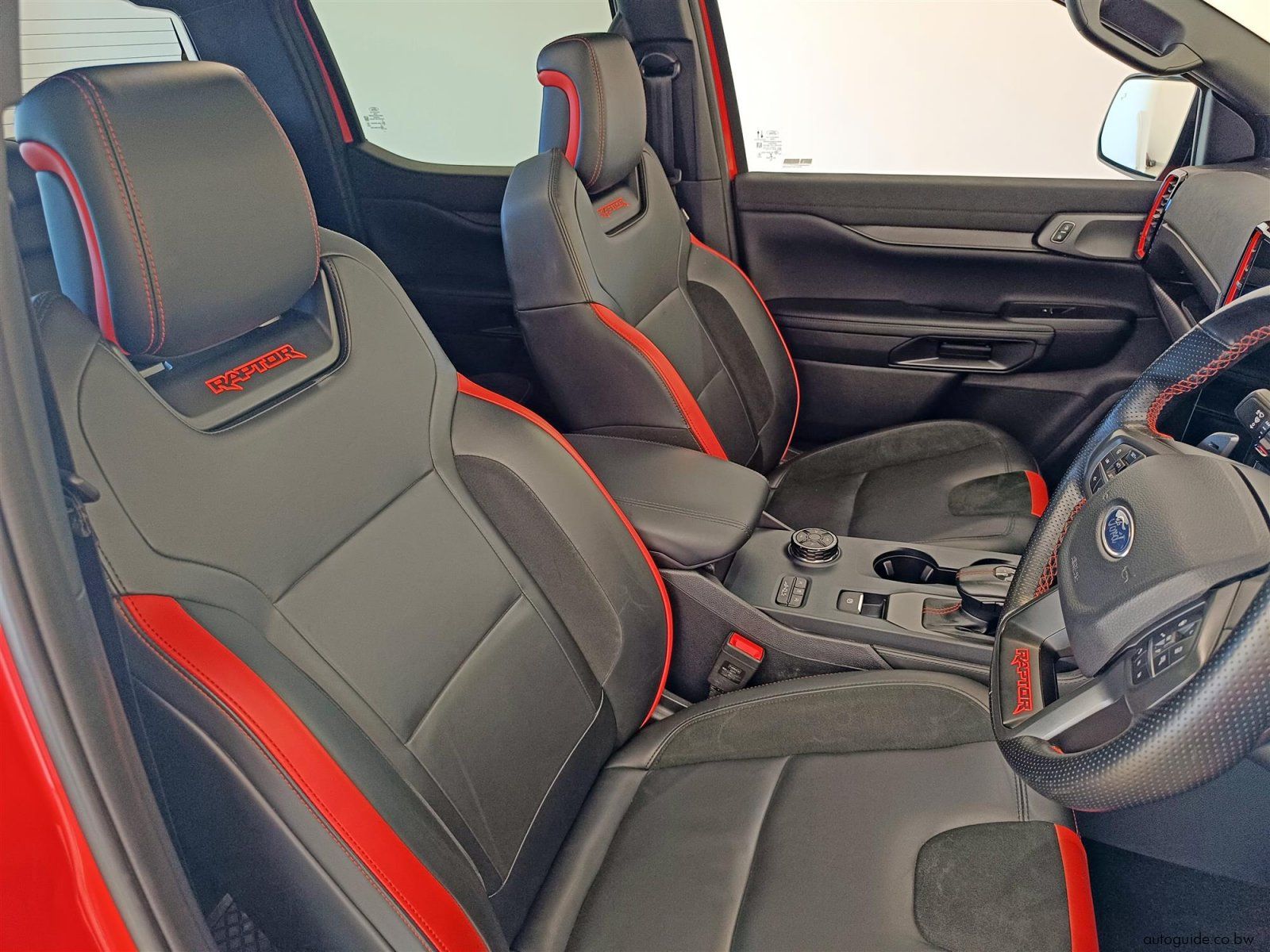 2023 Ford Raptor V6 photo