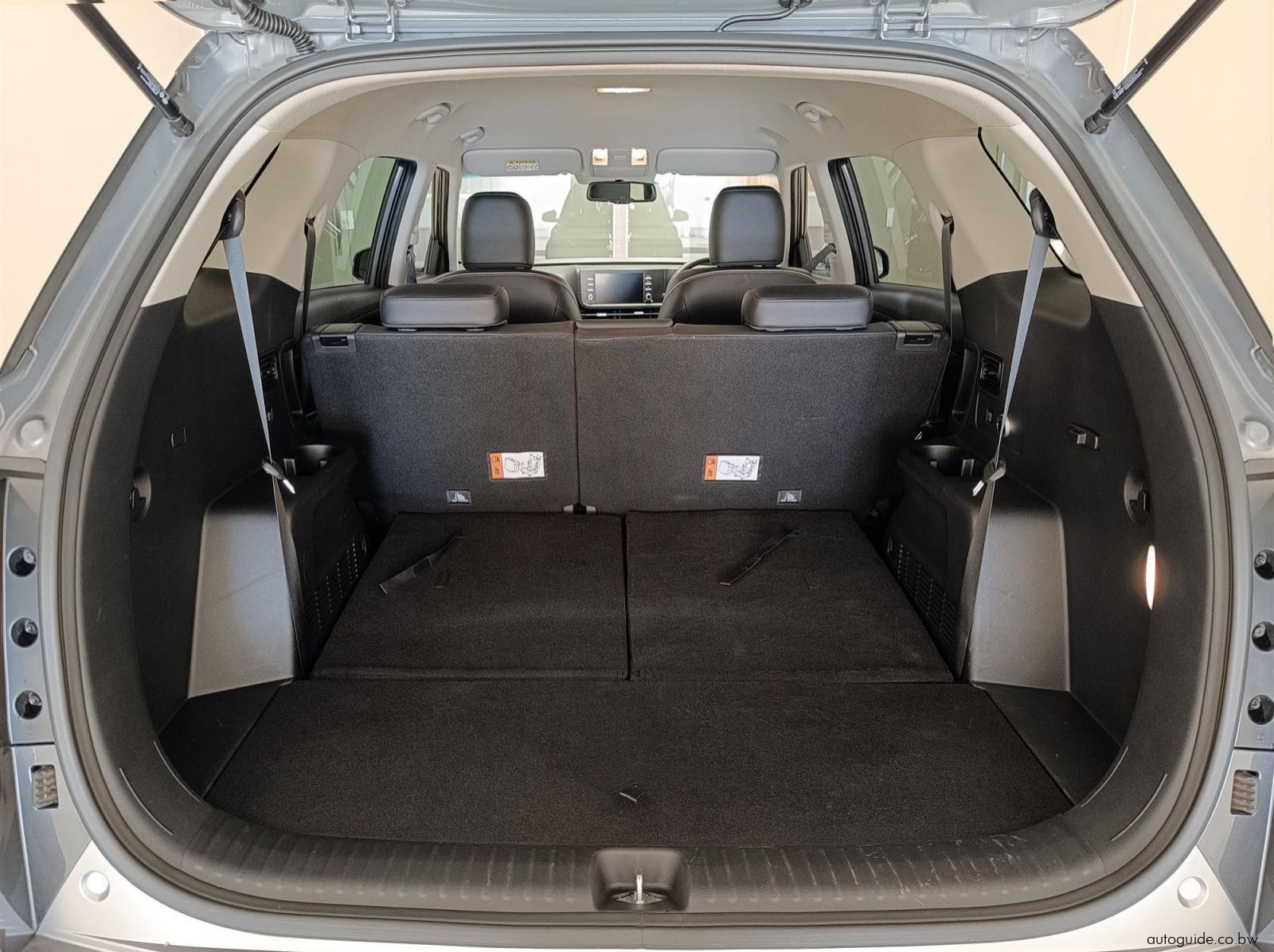 2025 Hyundai Alcazar 2.0 Executive 7 Seater pictures