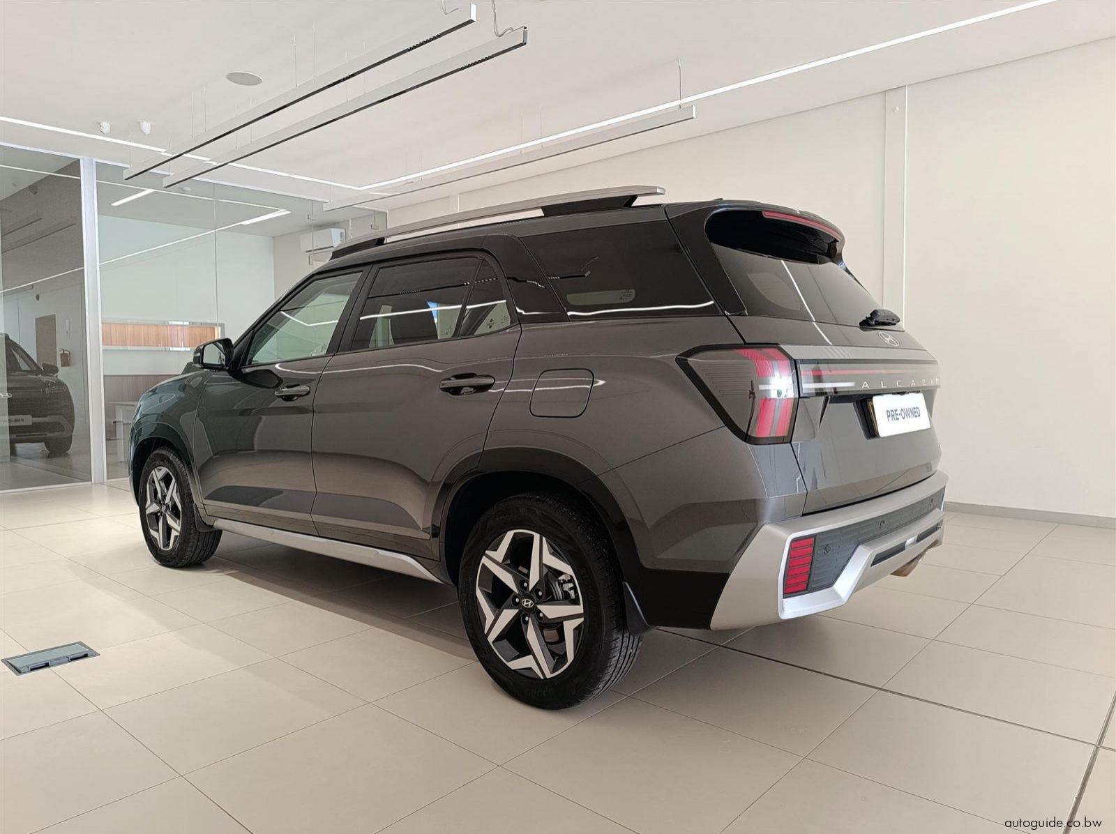 2025 Hyundai Alcazar 2.0 Executive 7 Seater pictures