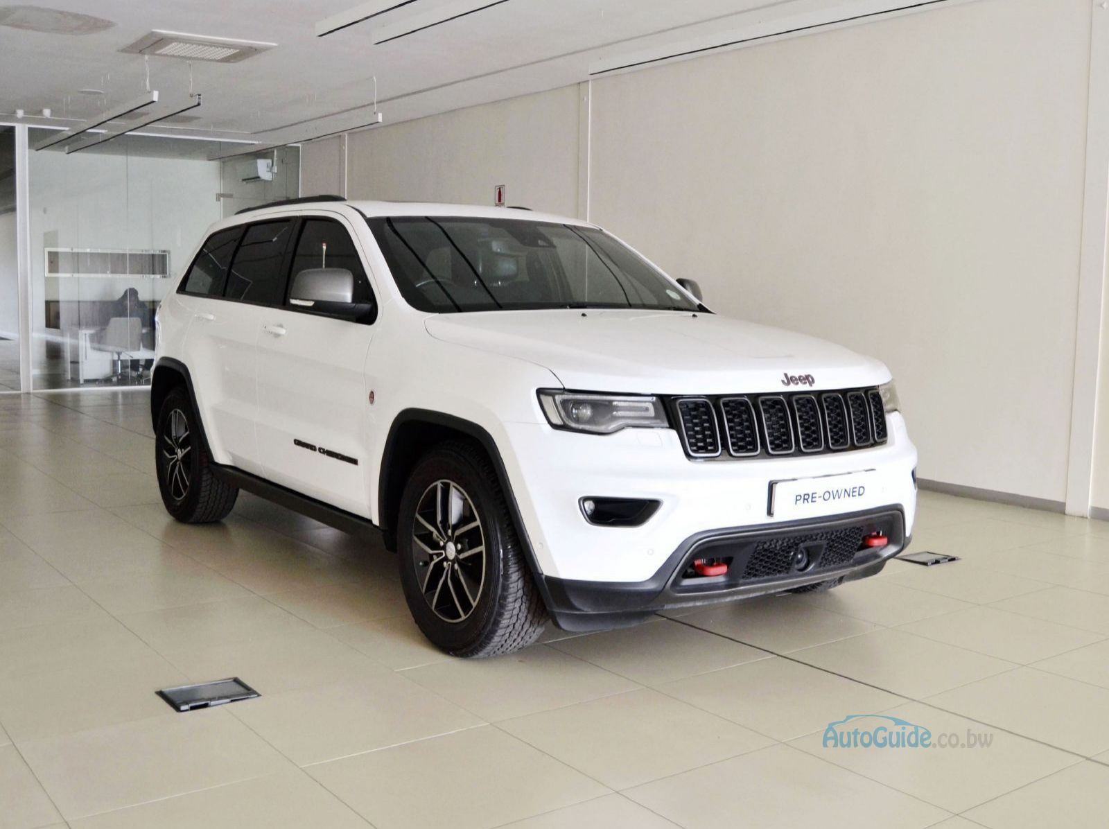 Used Jeep Grand Cherokee Trailhawk V6 for sale in Gaborone, Botswana