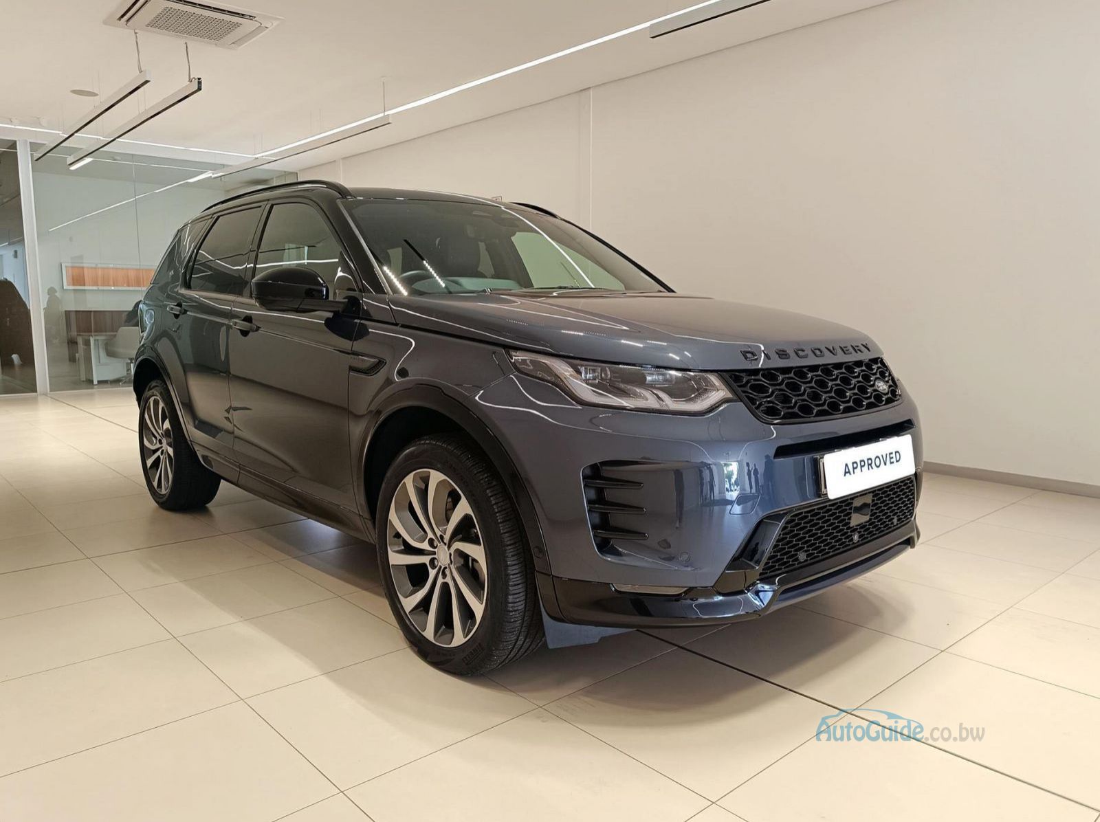 Used Land Rover Discovery Sport 2.0D AWD 147kW D200 Dynamic HSE D200 for sale in Gaborone, Botswana