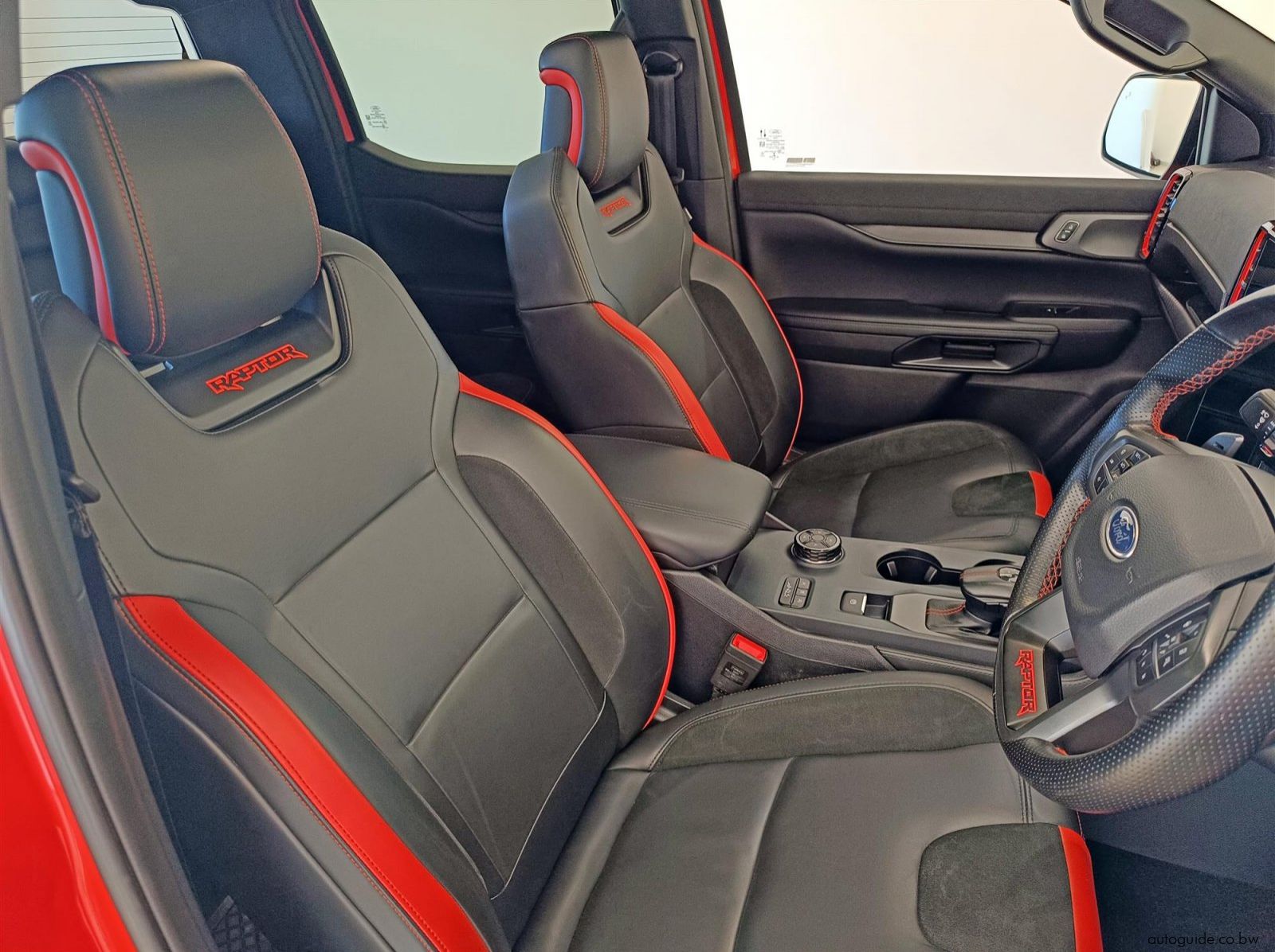 2023 Ford Raptor V6 pictures