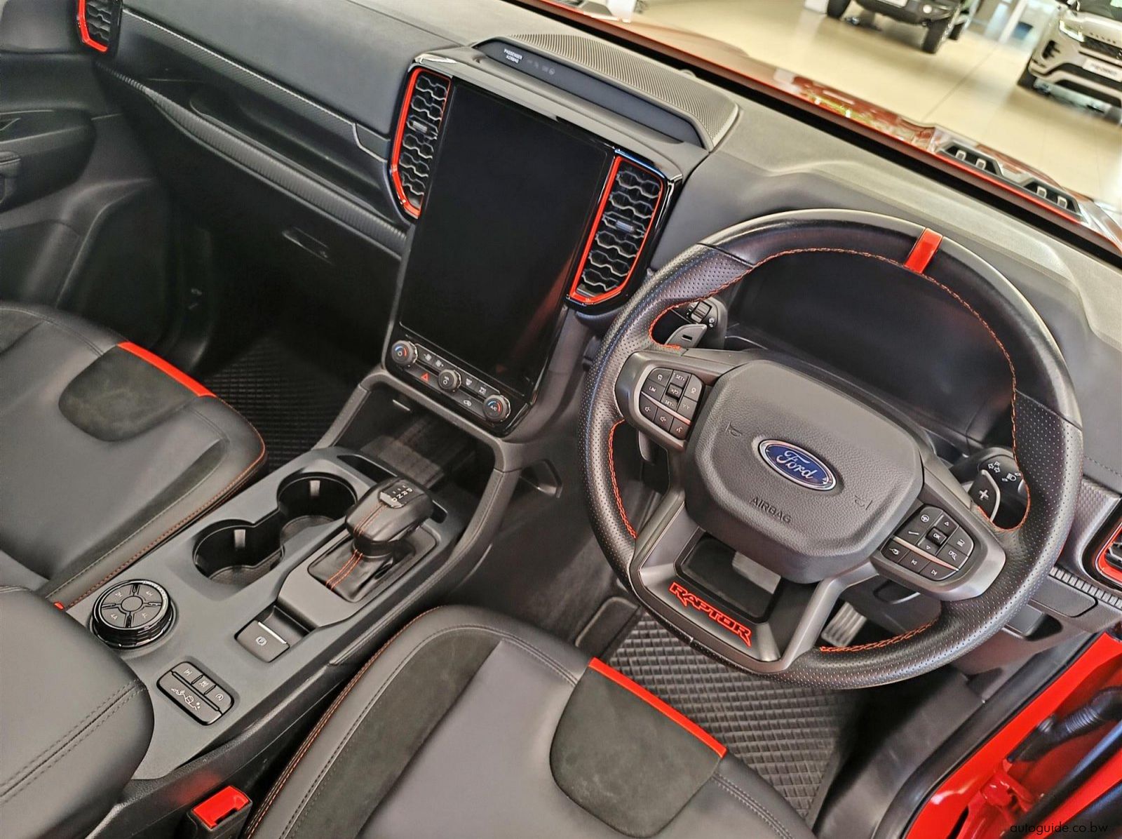 2023 Ford Raptor V6 pictures