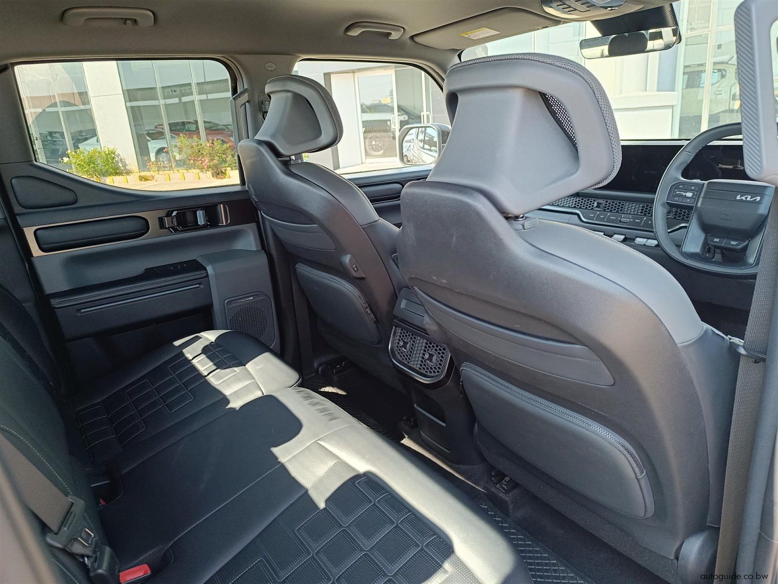 2025 Kia Tasman X Line 2.2T 4x4 photo