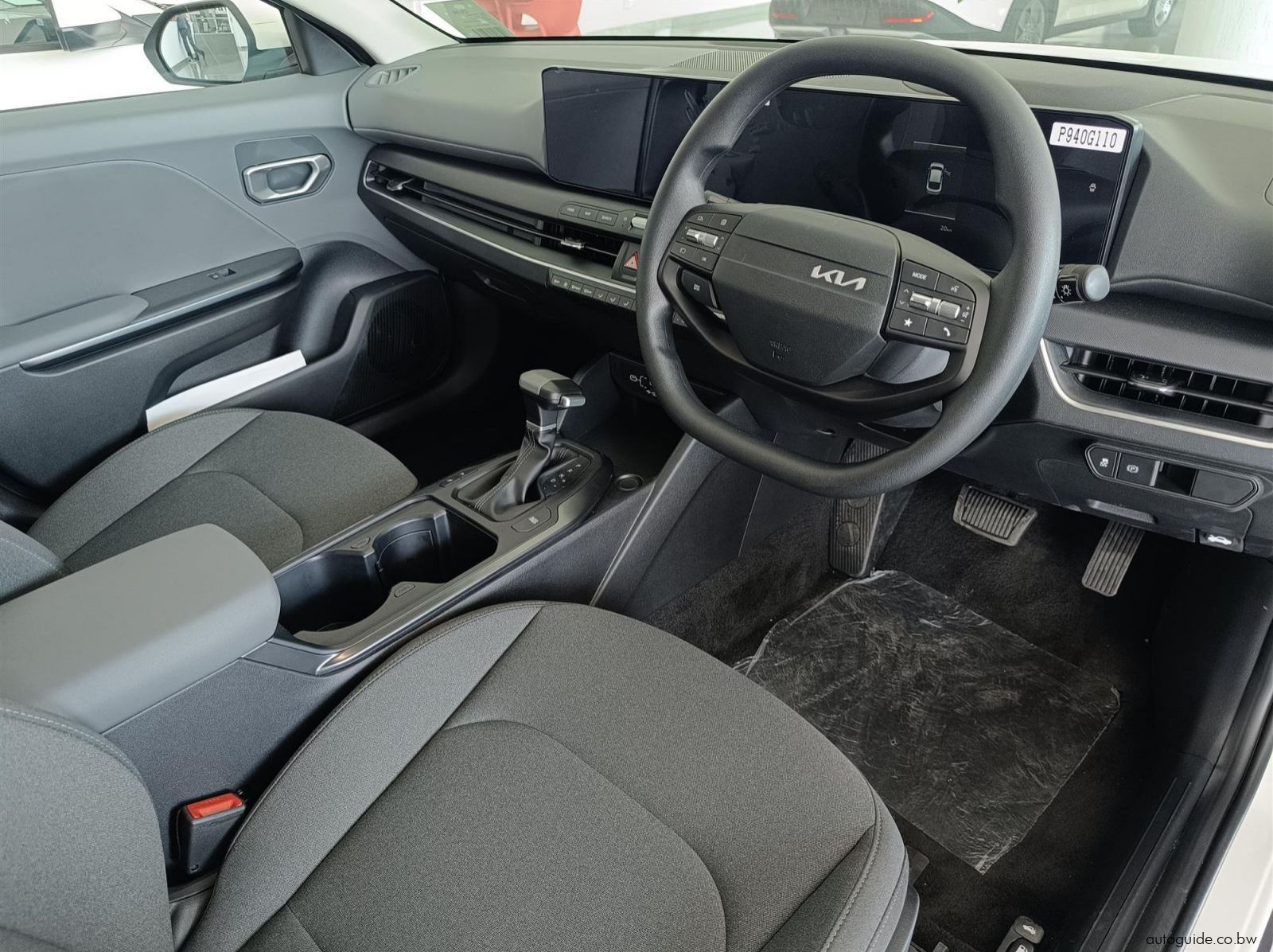 2025 Kia K4 pictures