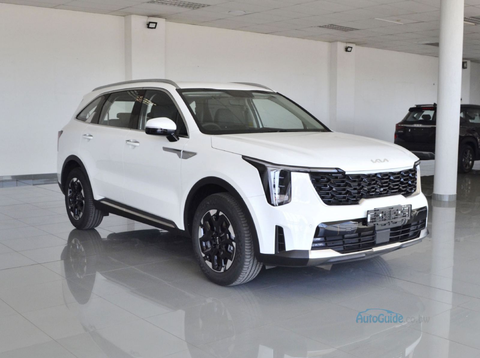 2025 Kia Sorento - 7 Seater pictures