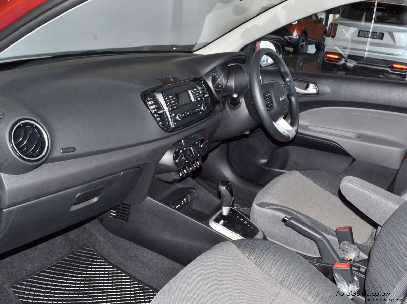 2024 Kia Pegas 1.4L  A/T pictures