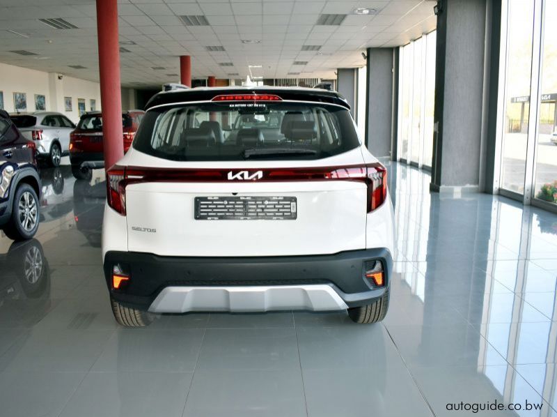 2024 Kia Seltos pictures