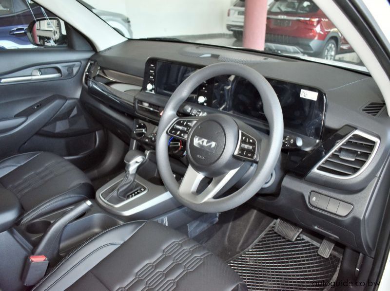 2024 Kia Seltos pictures