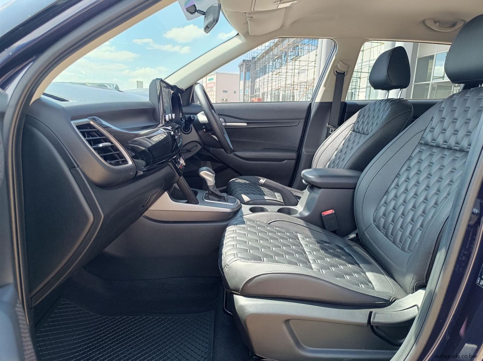 2023 Kia Seltos pictures