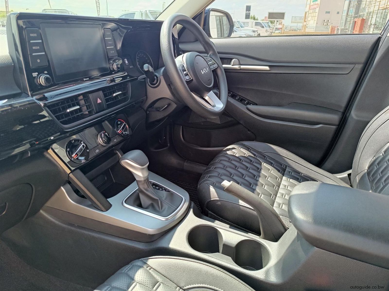 2023 Kia Seltos pictures