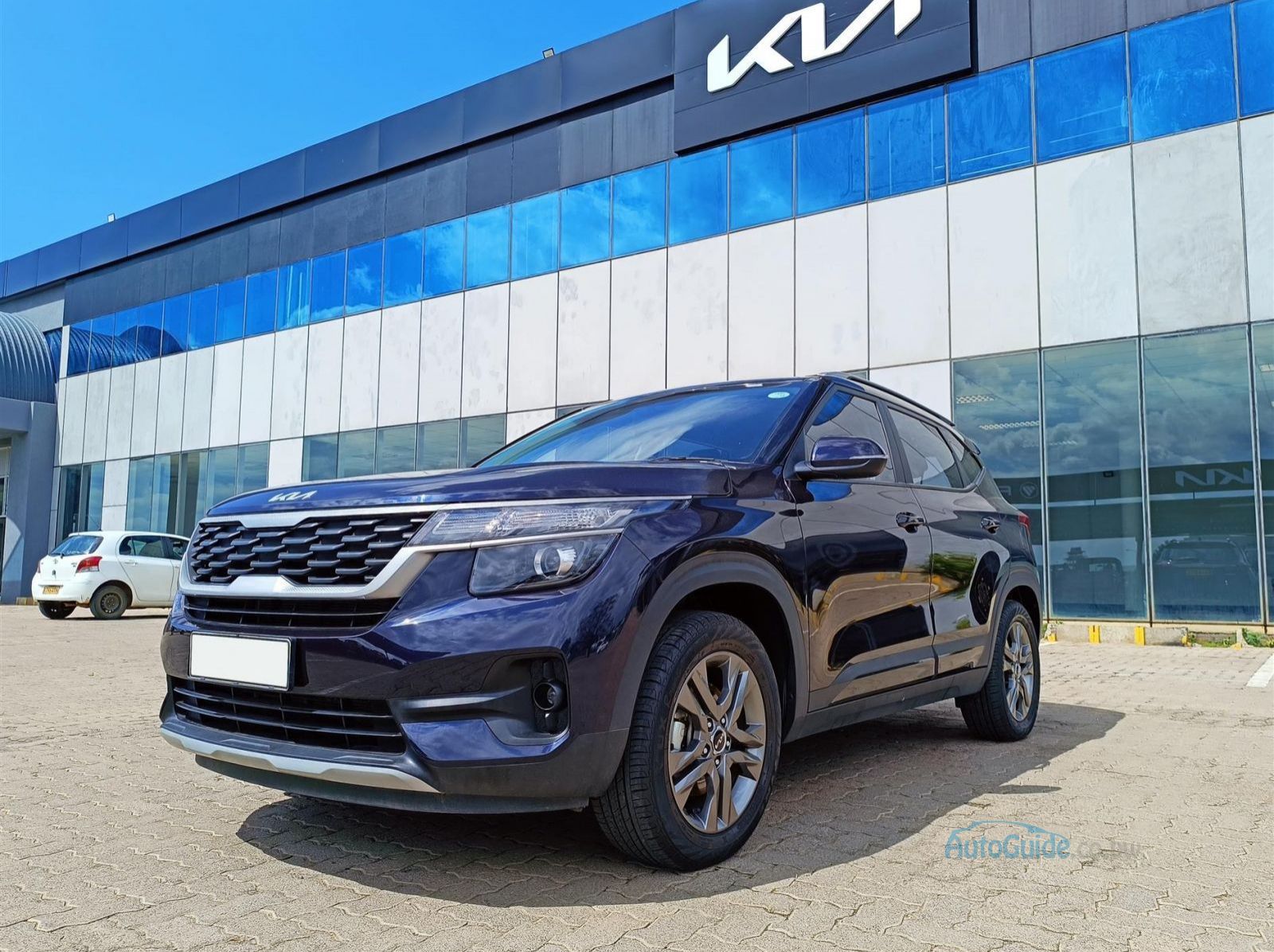 2023 Kia Seltos pictures