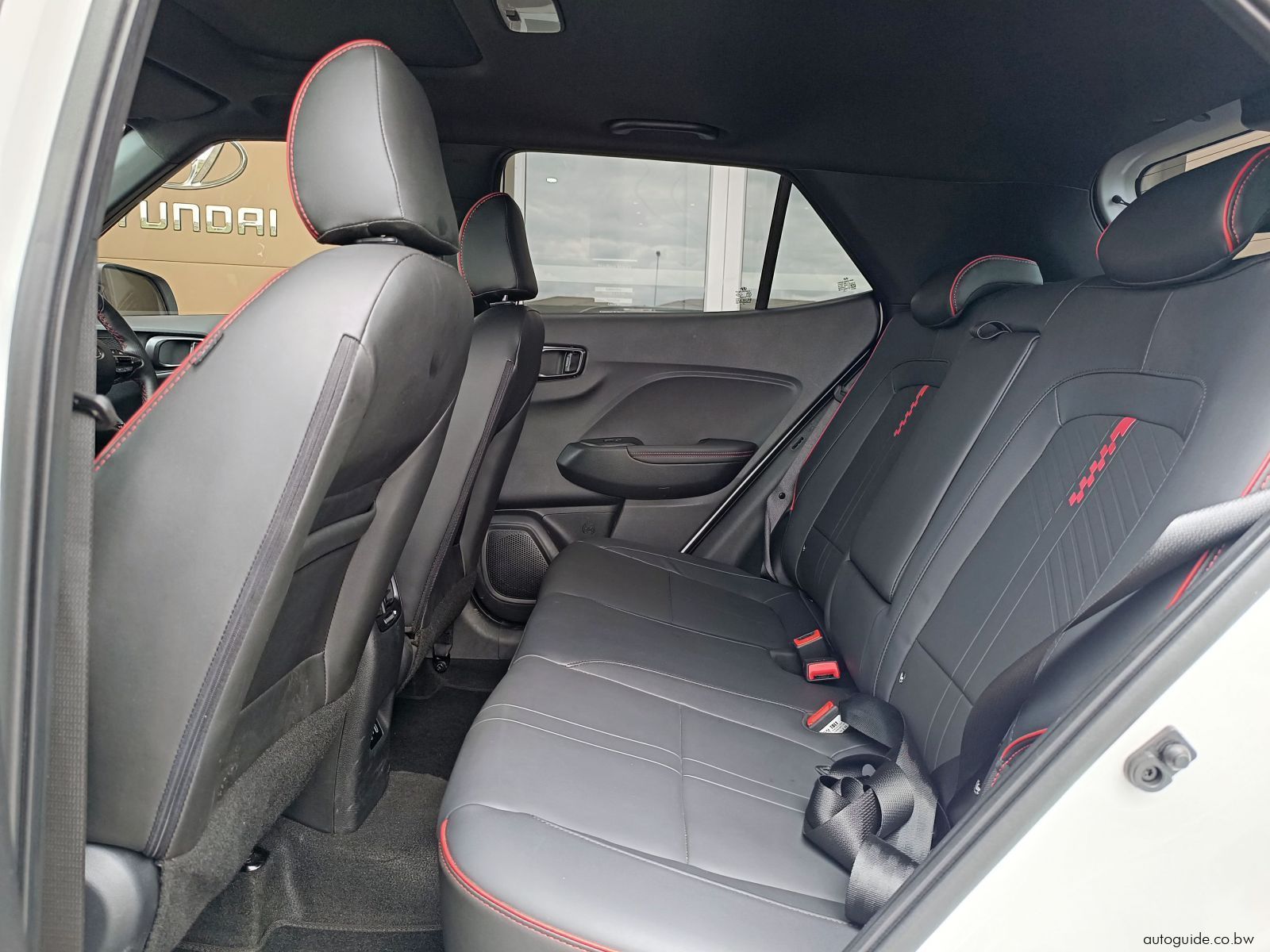 2026 Hyundai Venue 1.0T photo