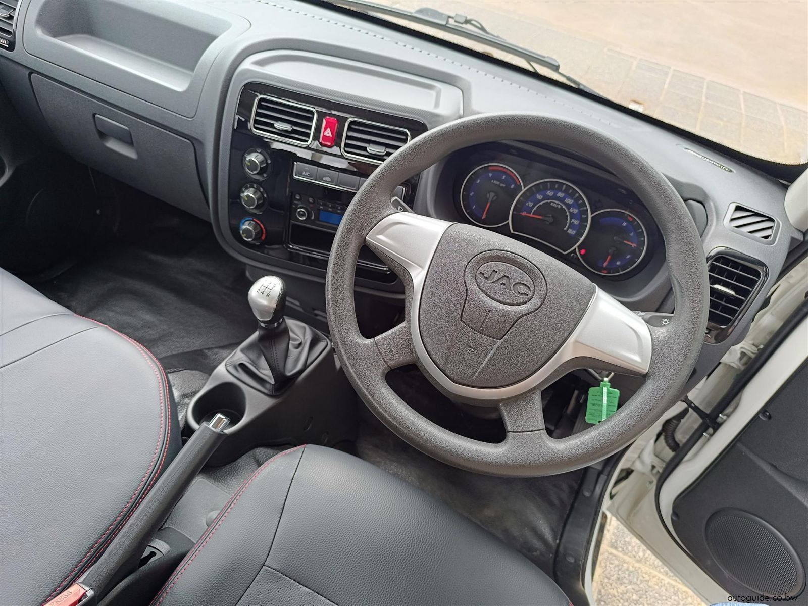 2026 JAC X200 Pick-Up 1.5 Ton photo