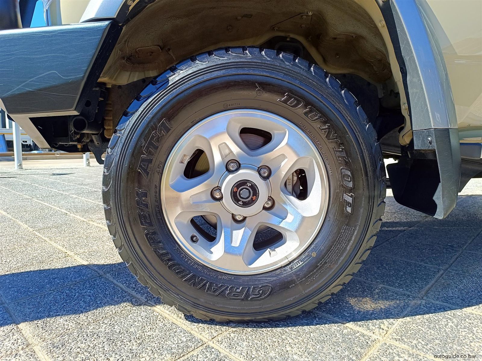 2023 Toyota Land Cruiser LX 79 4.5D V8 photo