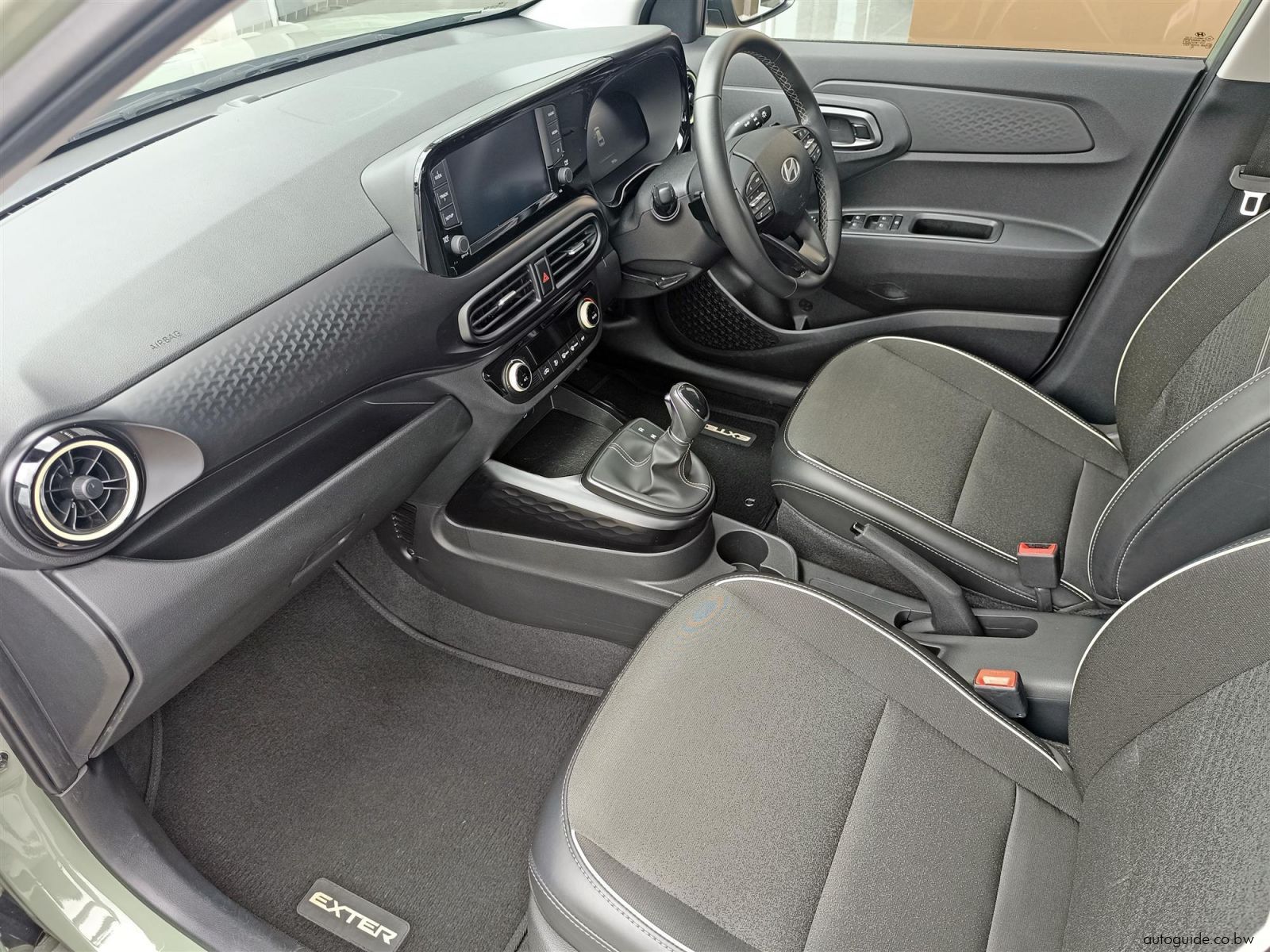 2025 Hyundai Exter photo