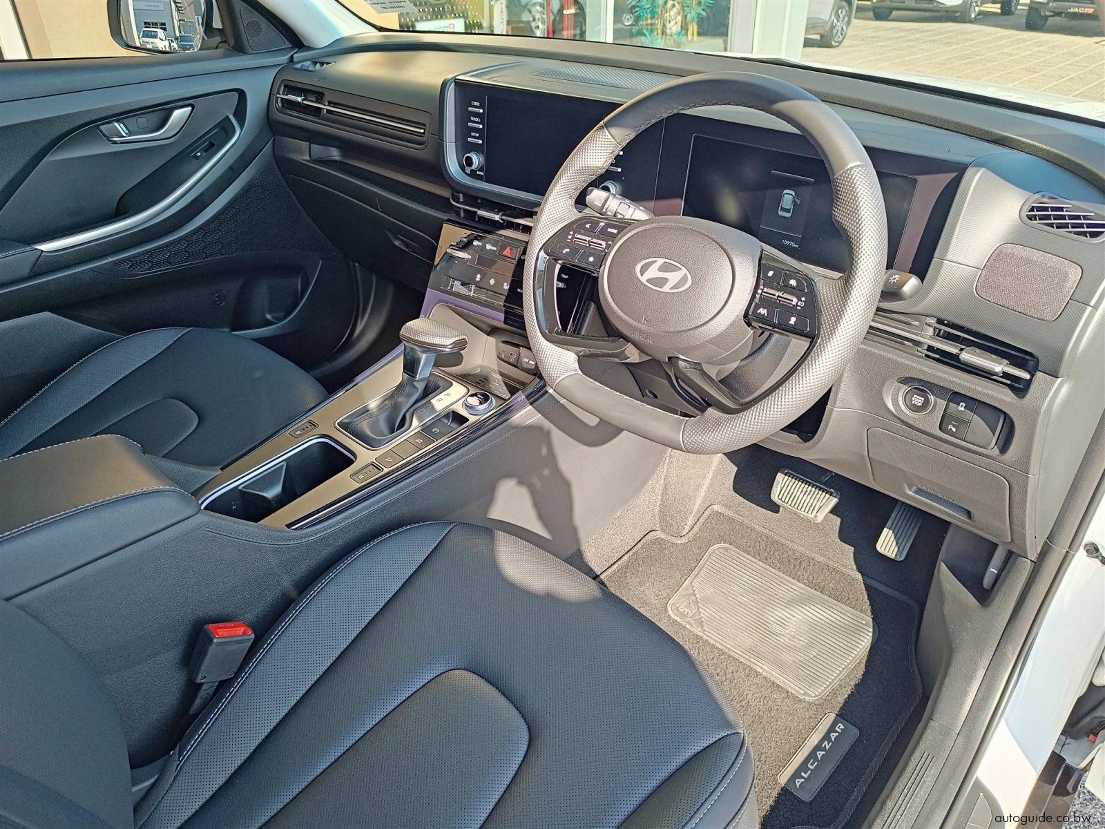 2026 Hyundai Alcazar Elite 7 Seater photo