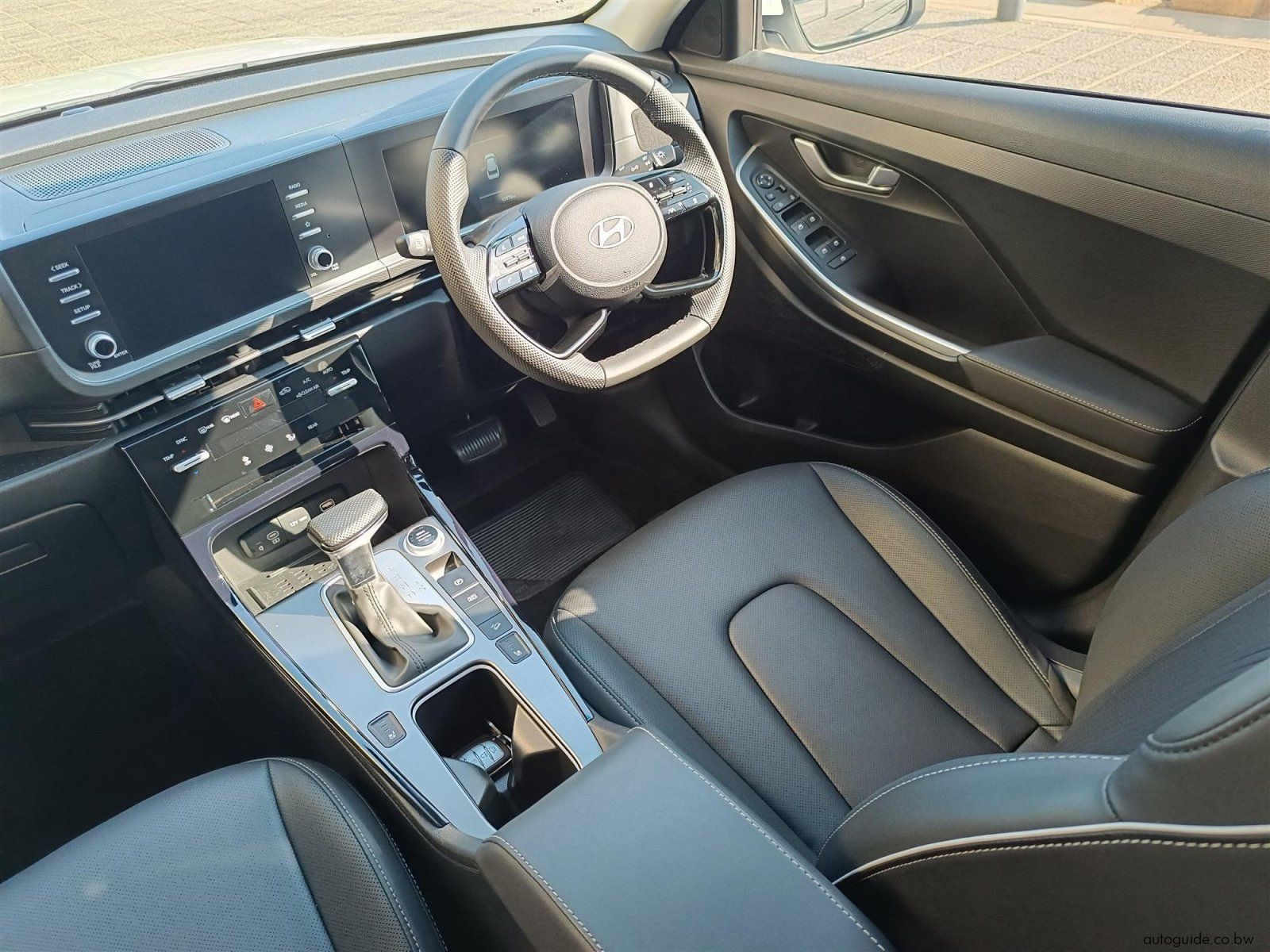 2026 Hyundai Alcazar Elite 7 Seater photo