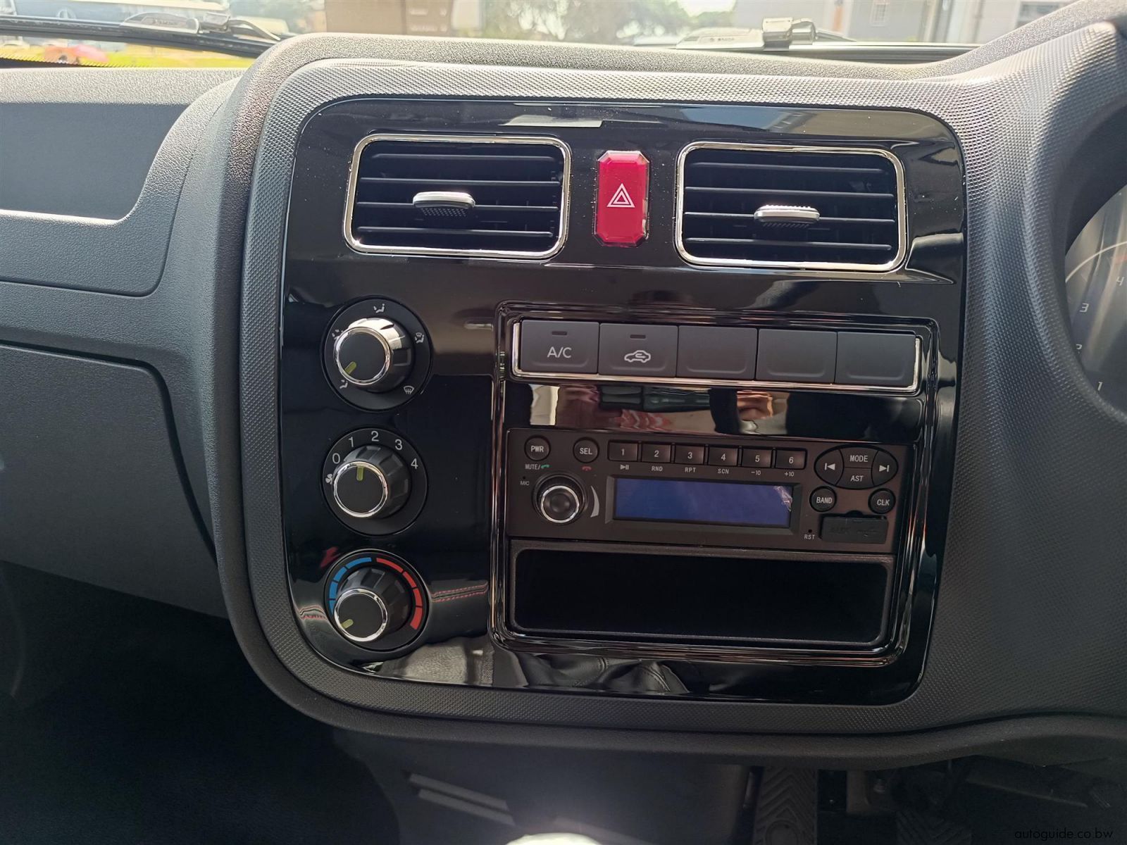 2026 JAC X200 2.8D D/C D/S photo