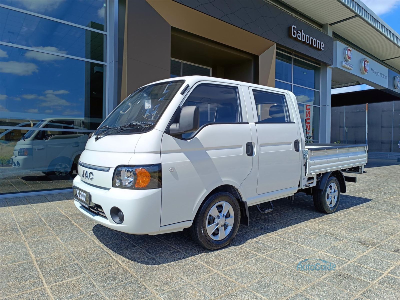 JAC X200 2.8D D/C D/S in Botswana