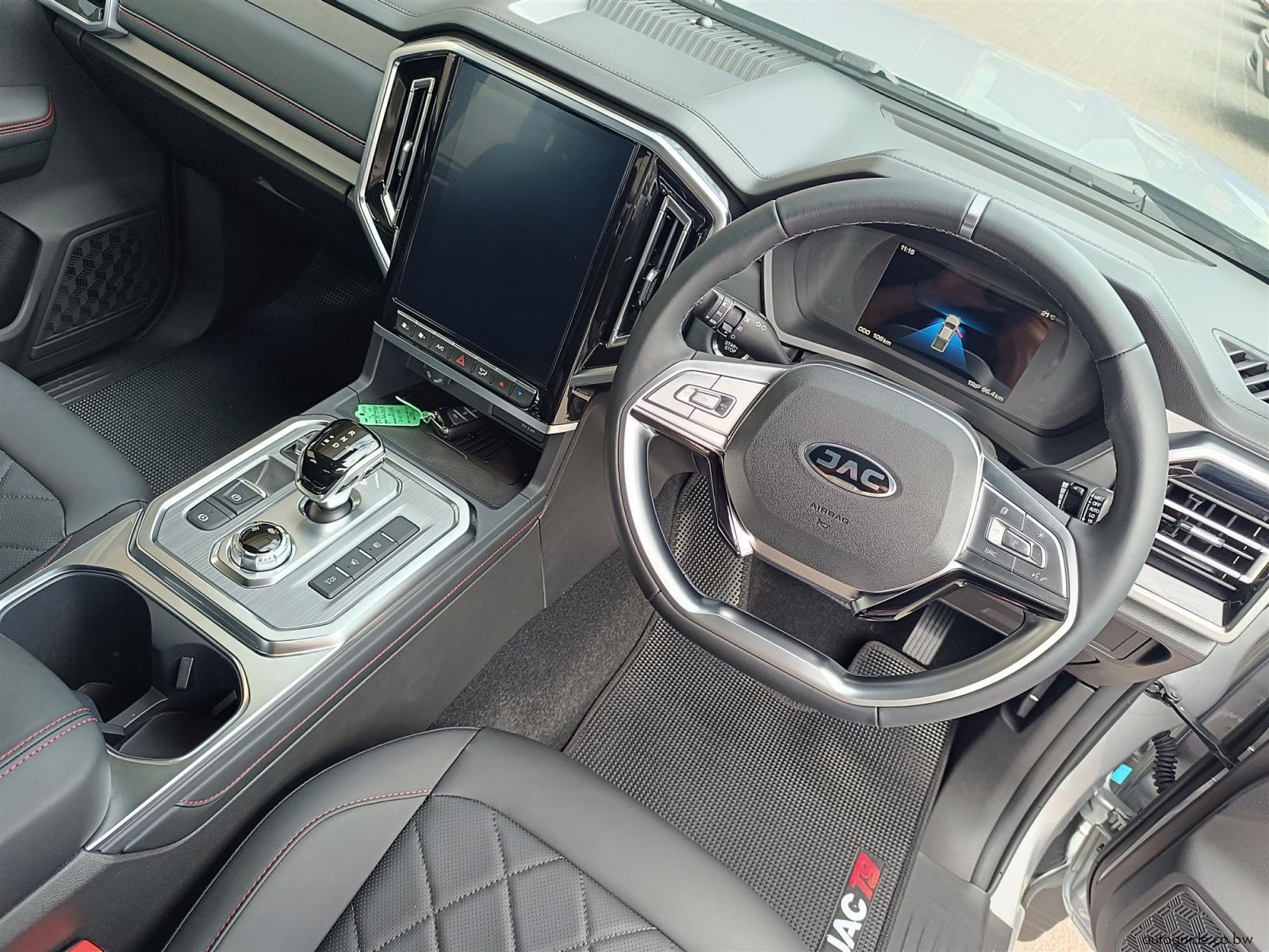 2026 JAC T9 Super Lux 4x4 2.0L CTi photo