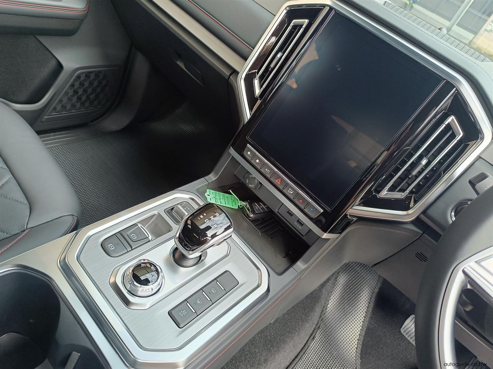2026 JAC T9 Super Lux 4x4 2.0L CTi photo