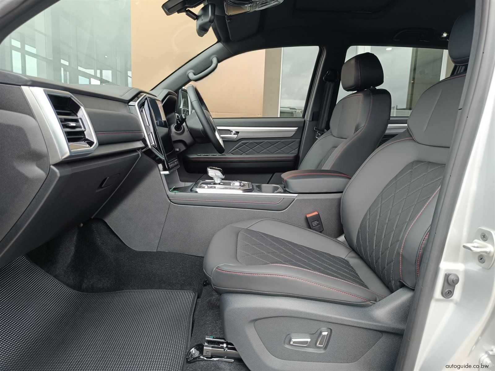 2026 JAC T9 Super Lux 4x4 2.0L CTi photo