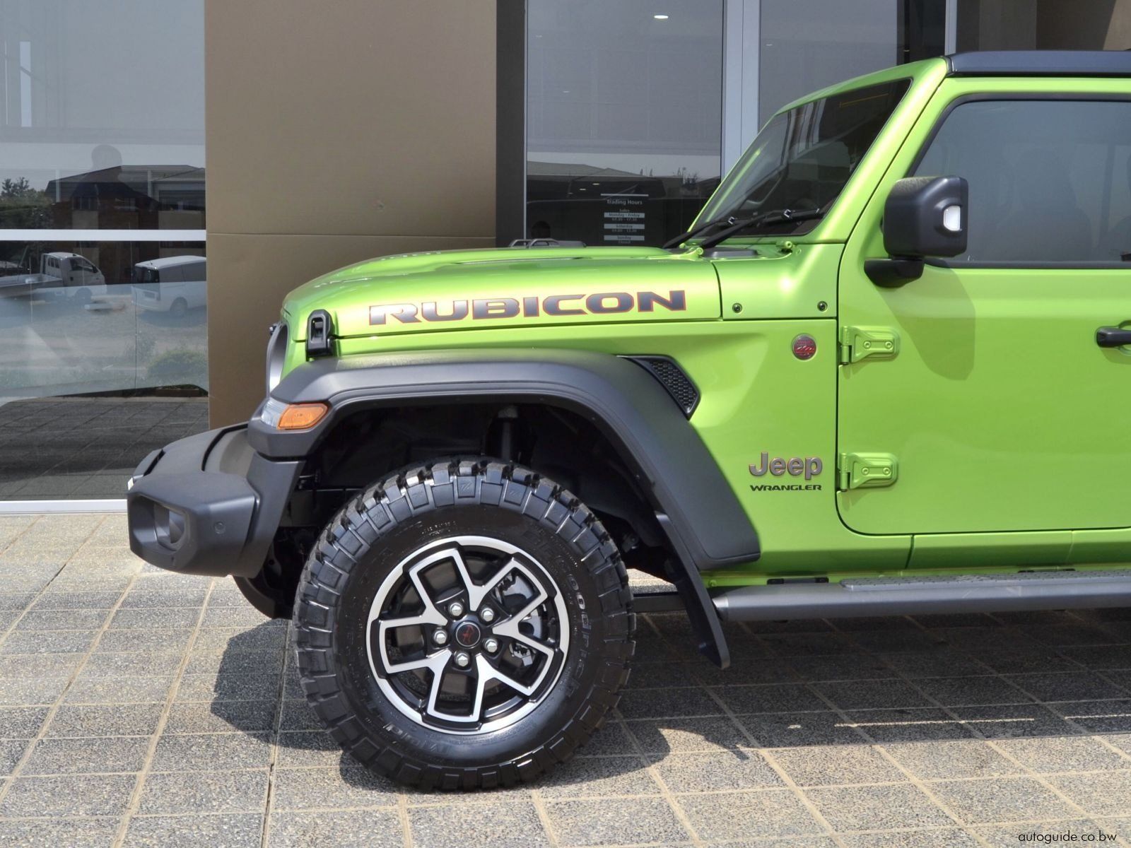 2025 Jeep Wrangler Rubicon photo