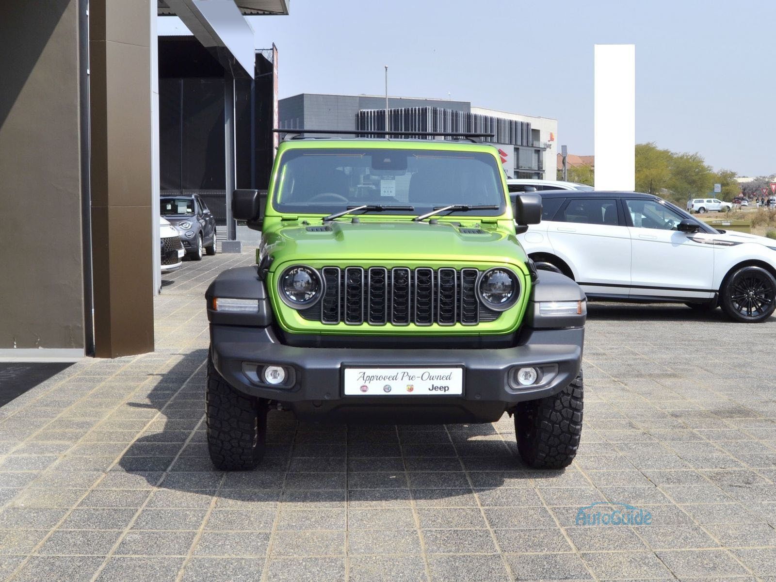 2025 Jeep Wrangler Rubicon photo