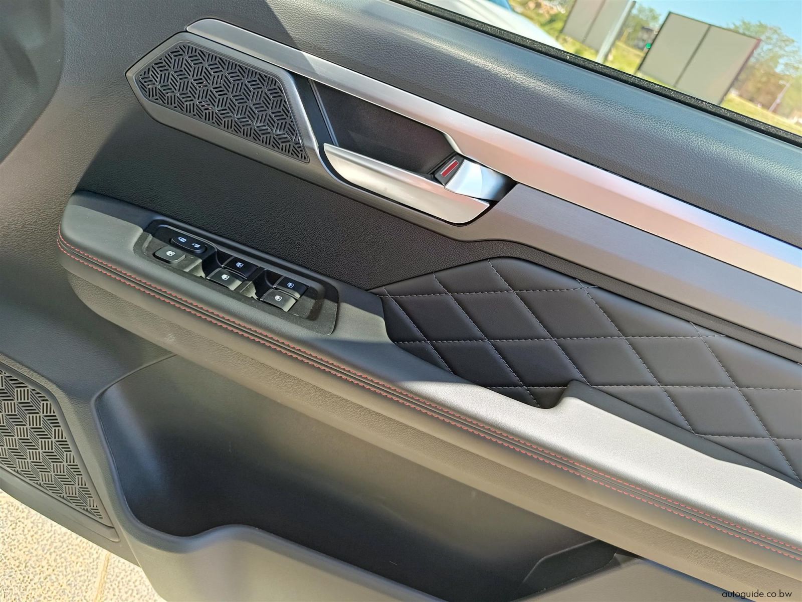 2026 JAC T9 Hunter 2.0CTI AWD photo