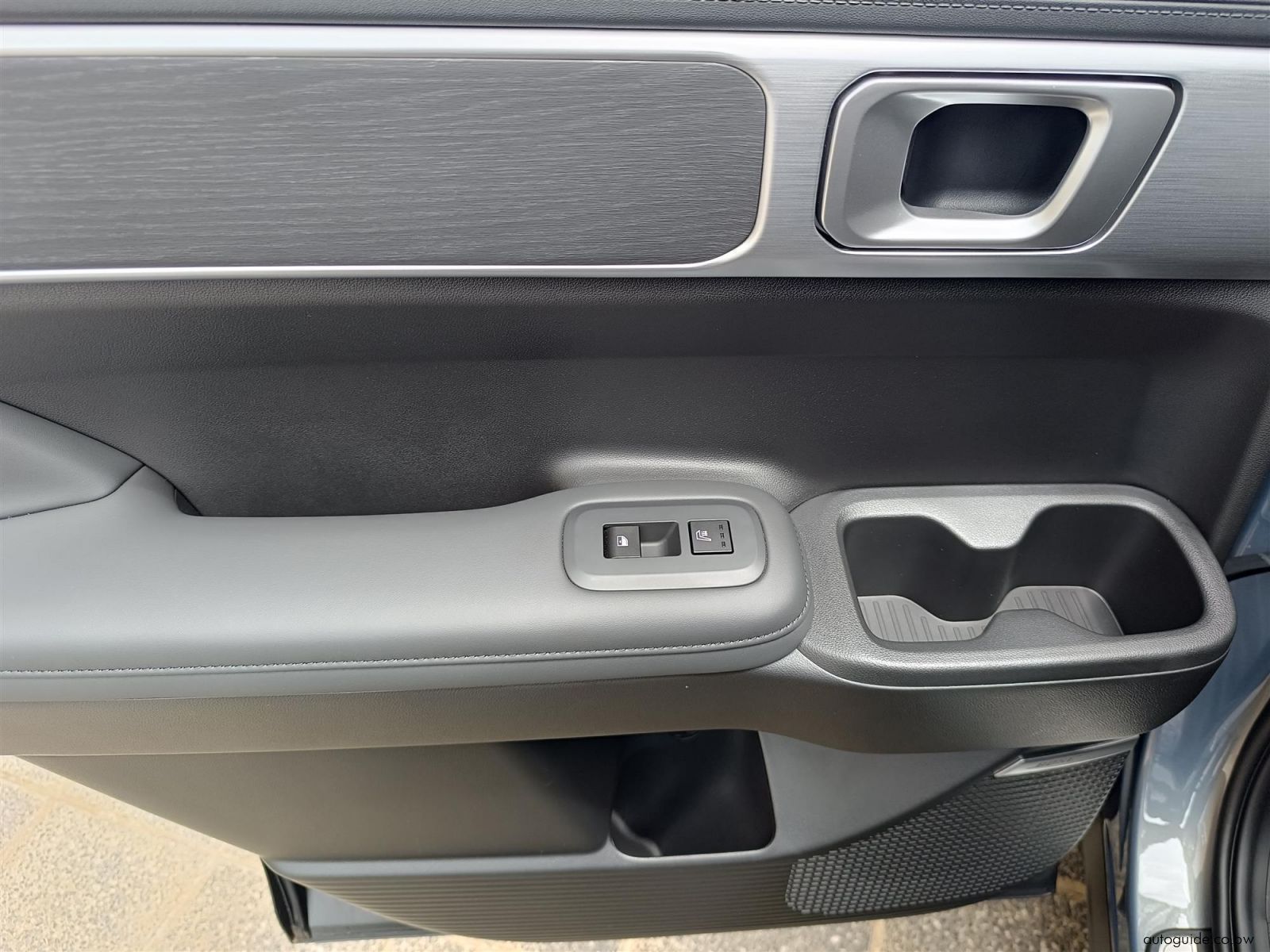 2026 Hyundai Santa Fe Hybrid 1.5T photo