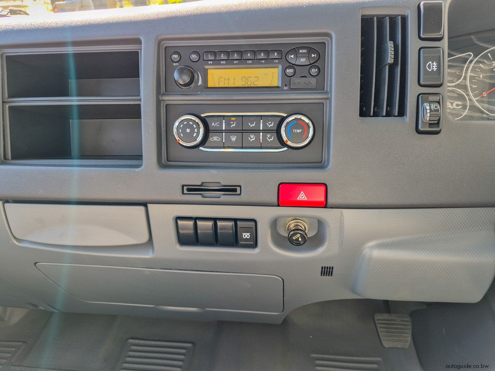 2026 JAC N56 3-Ton Dropside photo