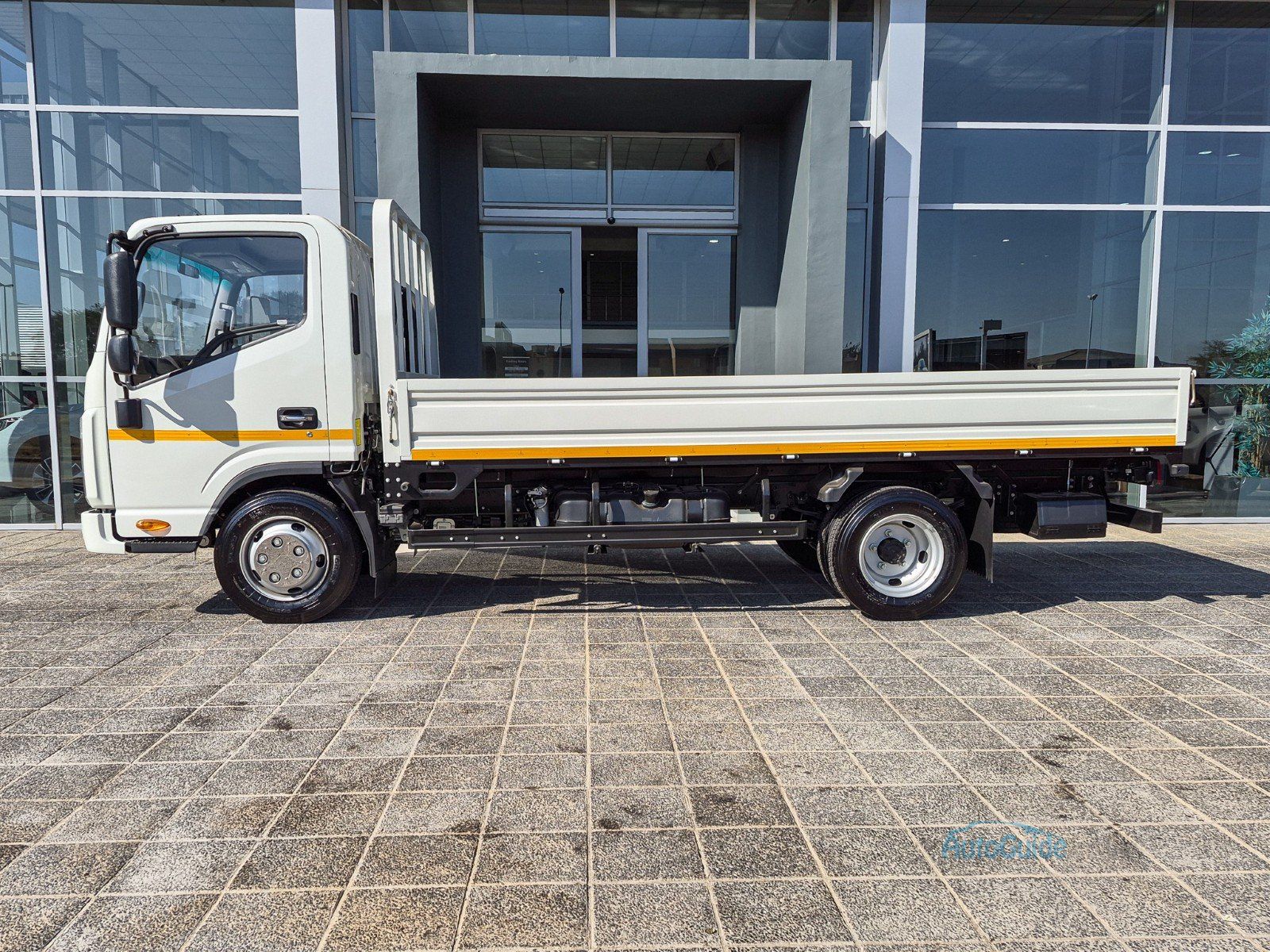 2026 JAC N56 3-Ton Dropside photo