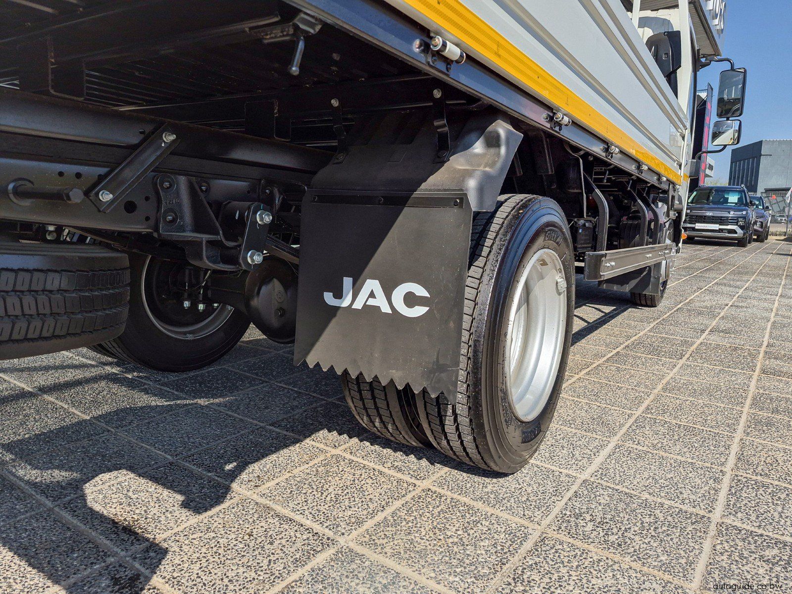 2026 JAC N56 3 Ton Dropside photo