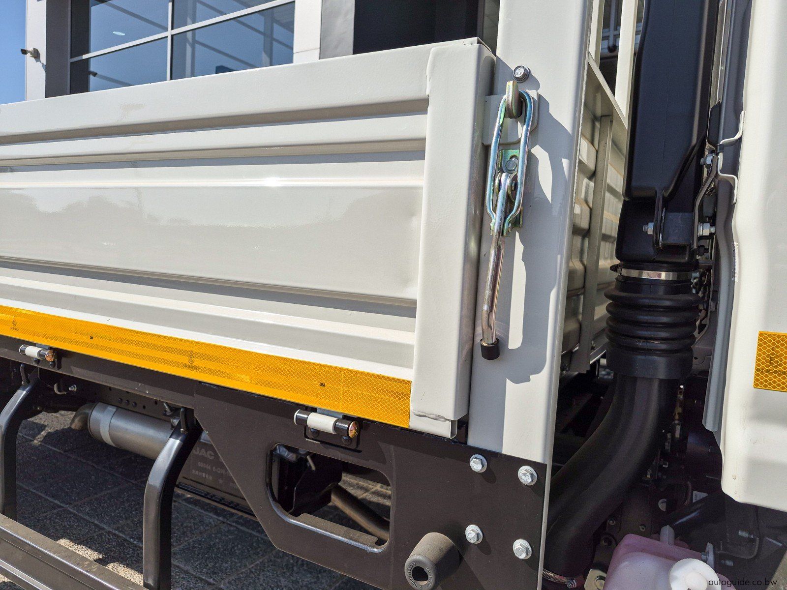 2026 JAC N56 3 Ton Dropside photo