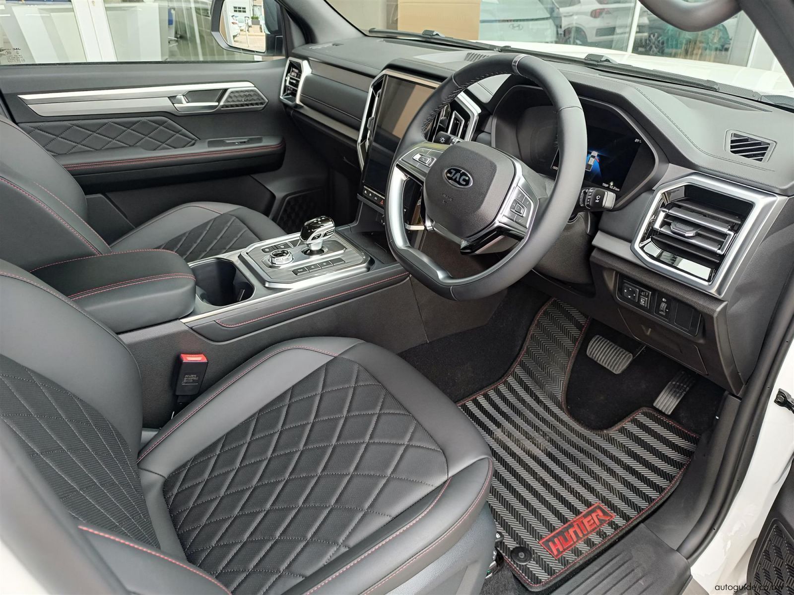 2026 JAC T9 Hunter 2.0L CTi 4x4 AT D/Cab photo