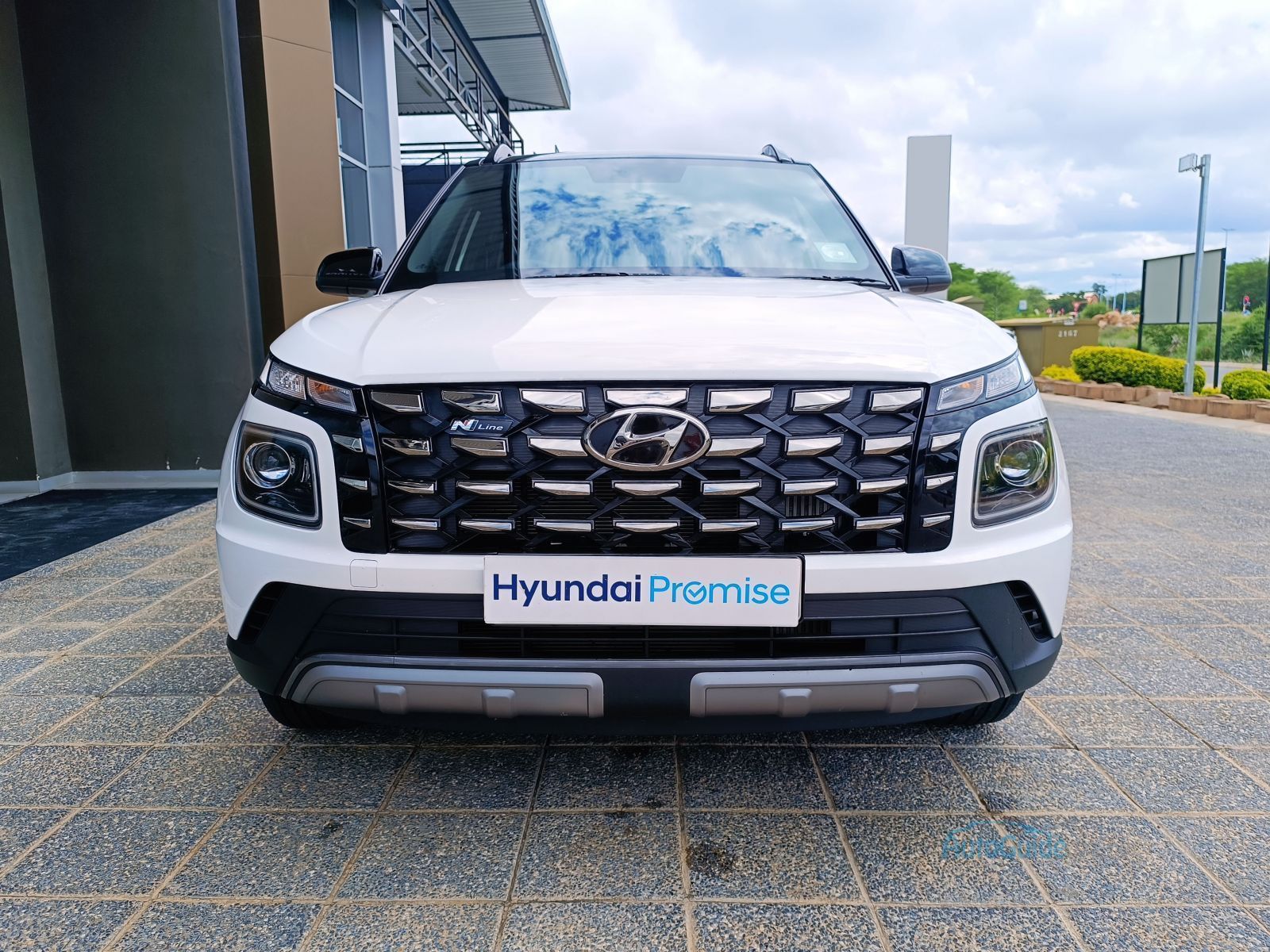 2026 Hyundai Venue 1.0T photo