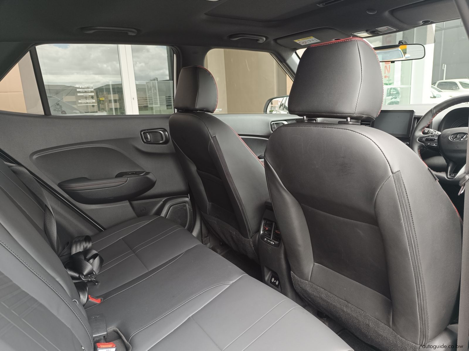 2026 Hyundai Venue 1.0T photo