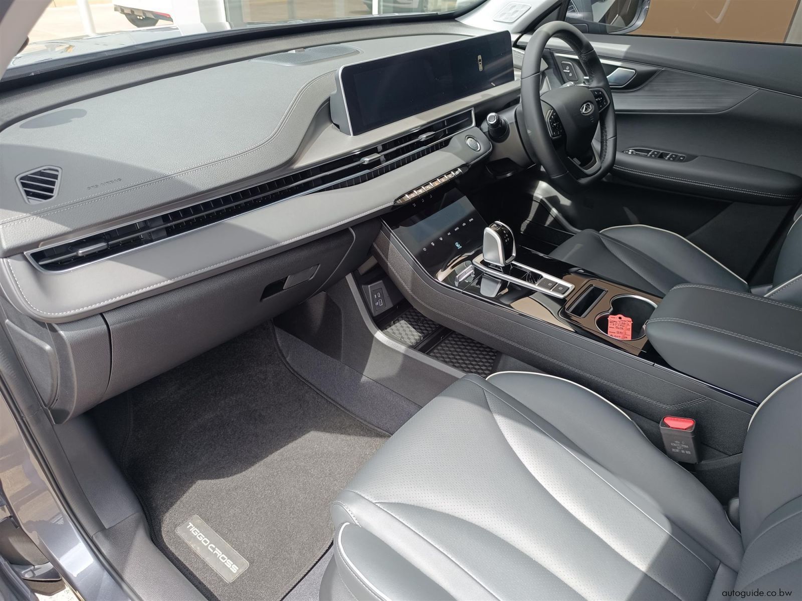 2026 Chery Tiggo 4 Cross photo