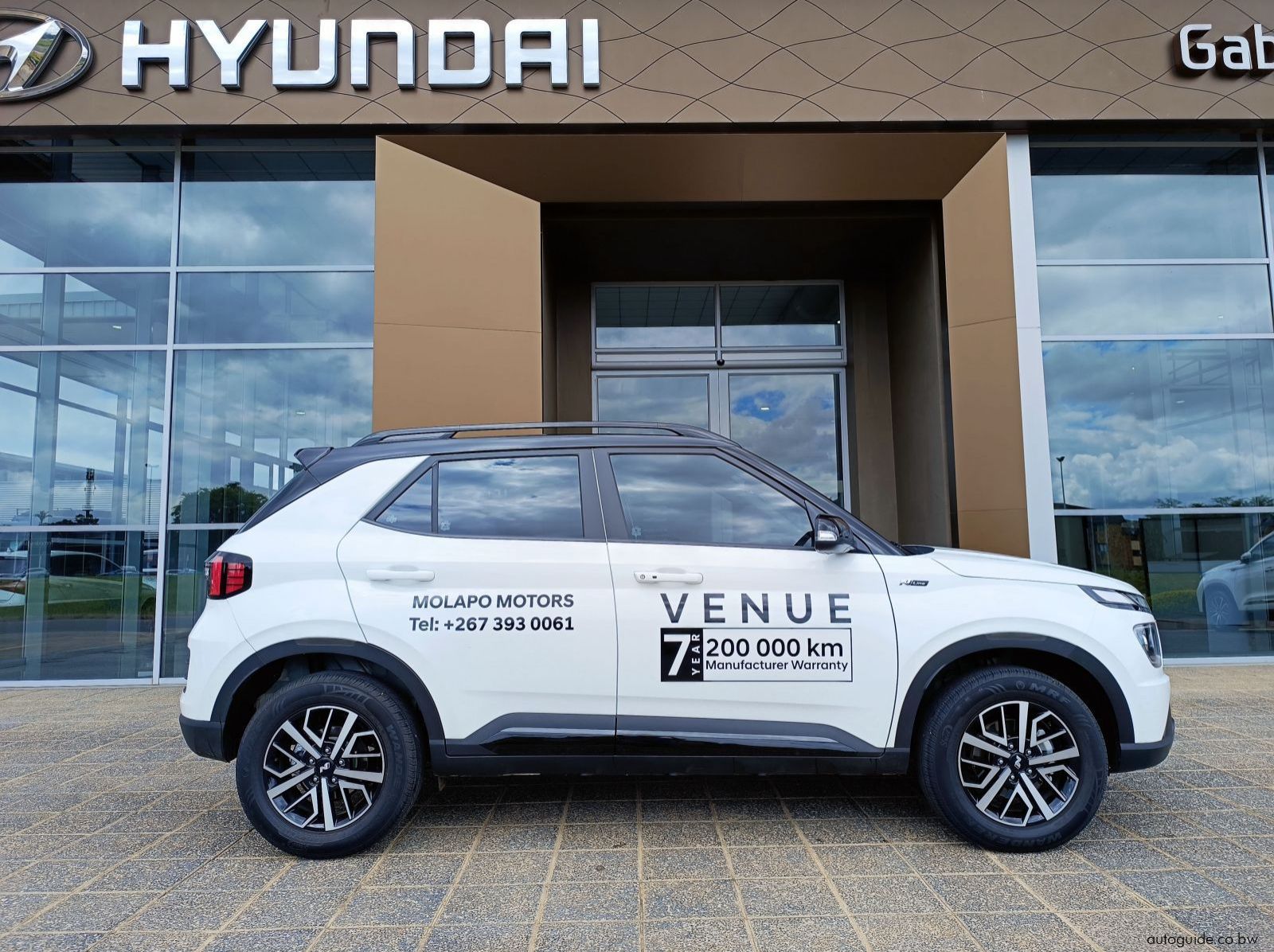 2026 Hyundai Venue 1.0T pictures