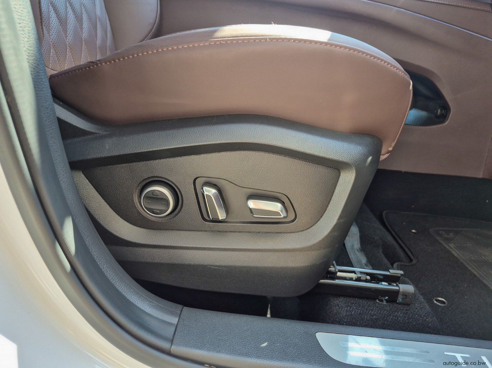 2026 Chery Tiggo 8 Pro Max Executive 7DCT 2.0 TGDi FWD pictures