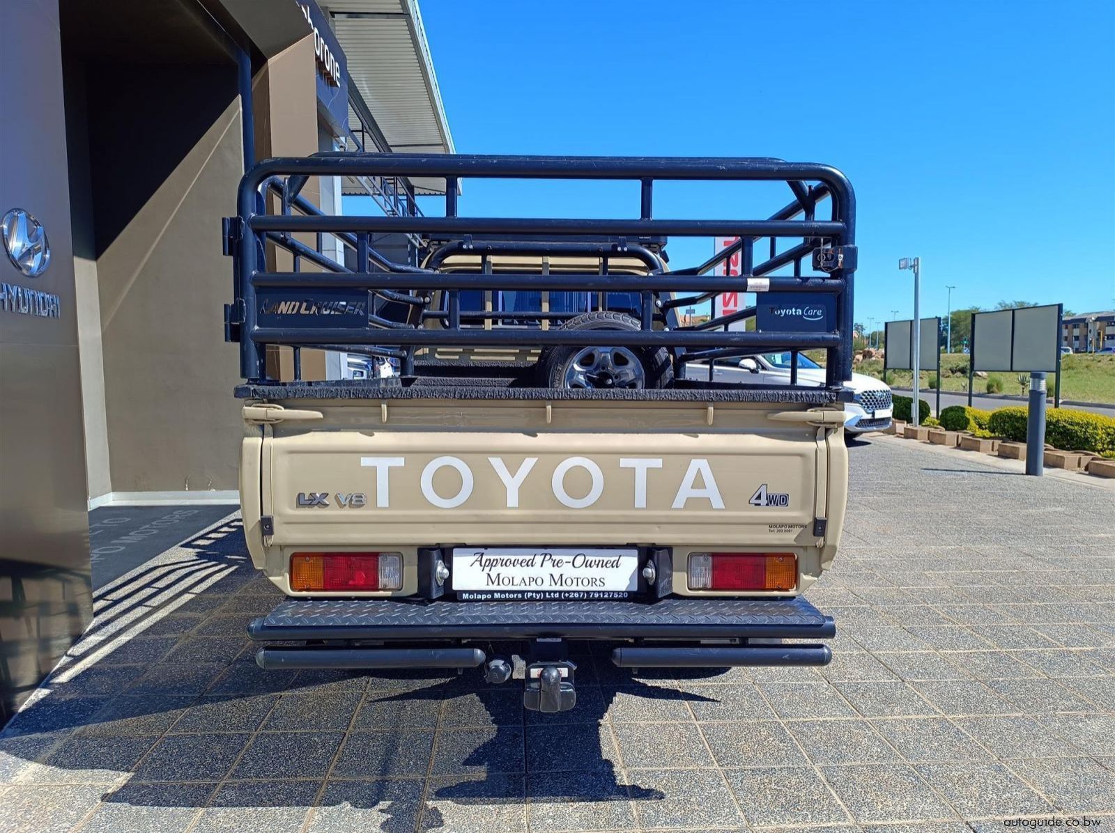 2023 Toyota Land Cruiser LX 79 4.5D V8 pictures