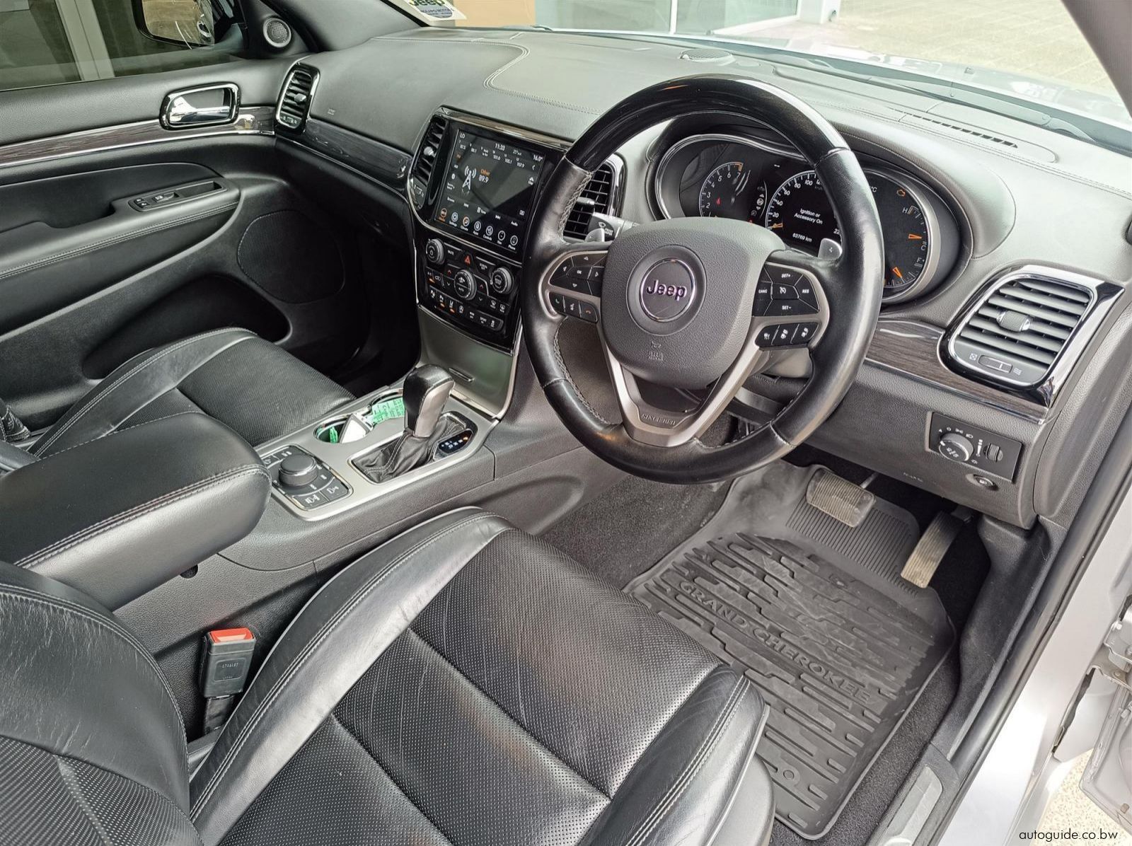 2021 Jeep Grand Cherokee pictures
