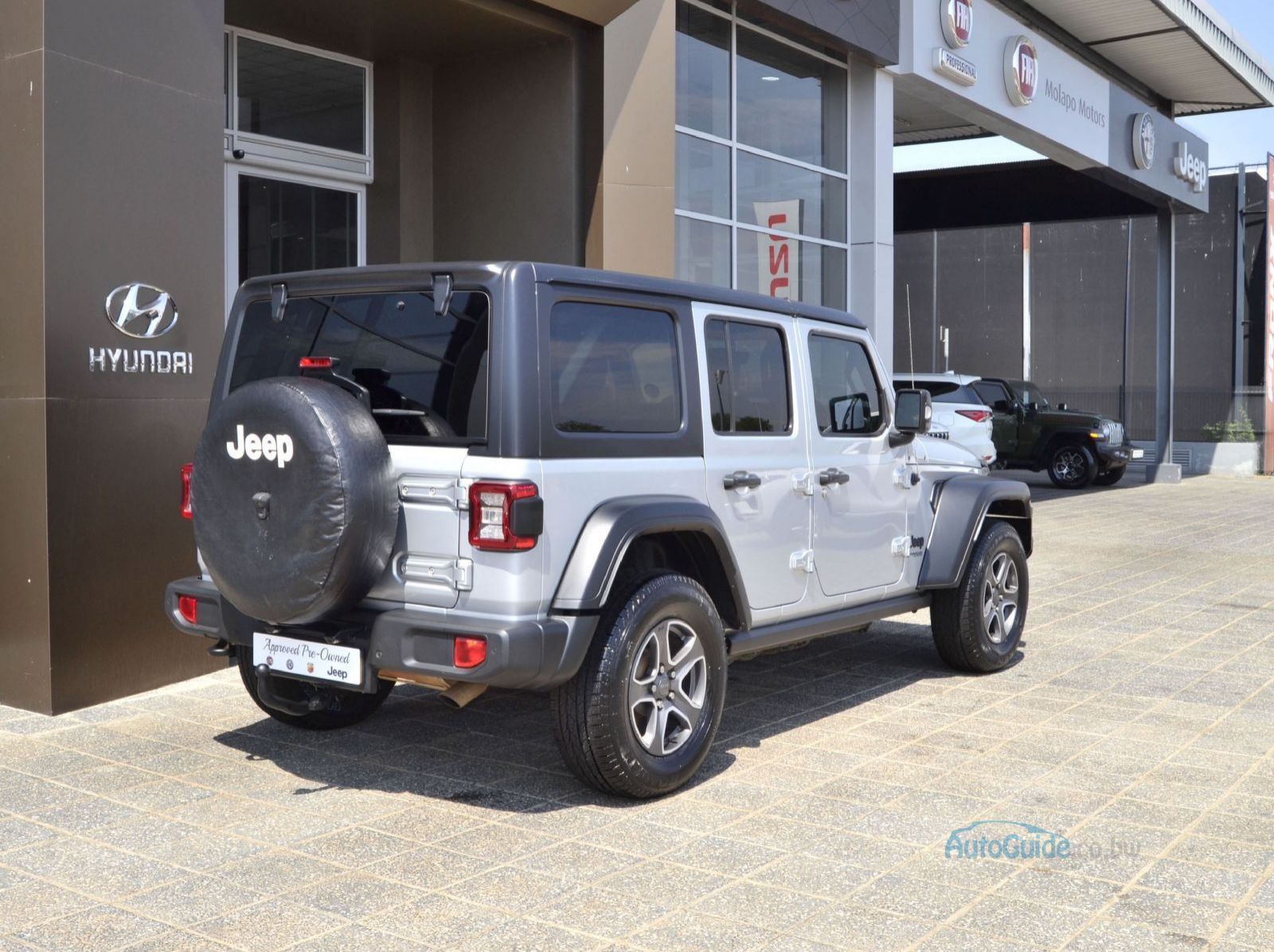 2022 Jeep Wrangler Unlimited Sport pictures