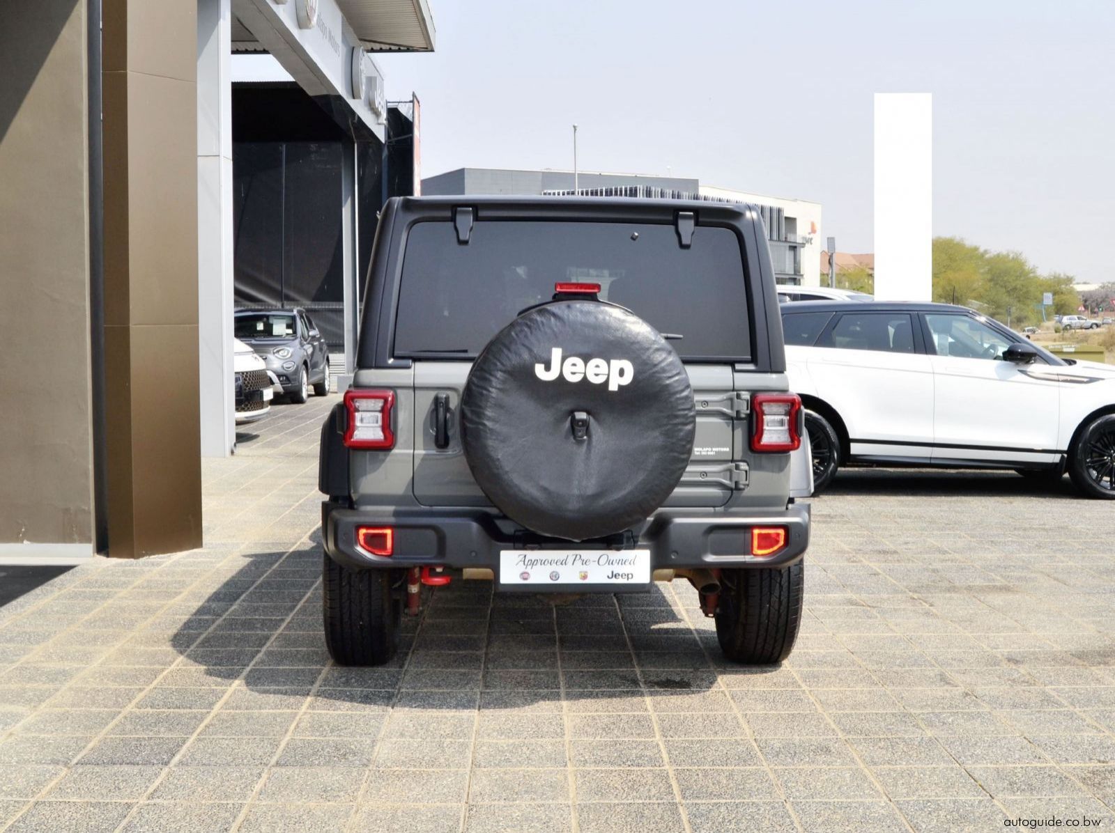 2023 Jeep Wrangler Rubicon pictures