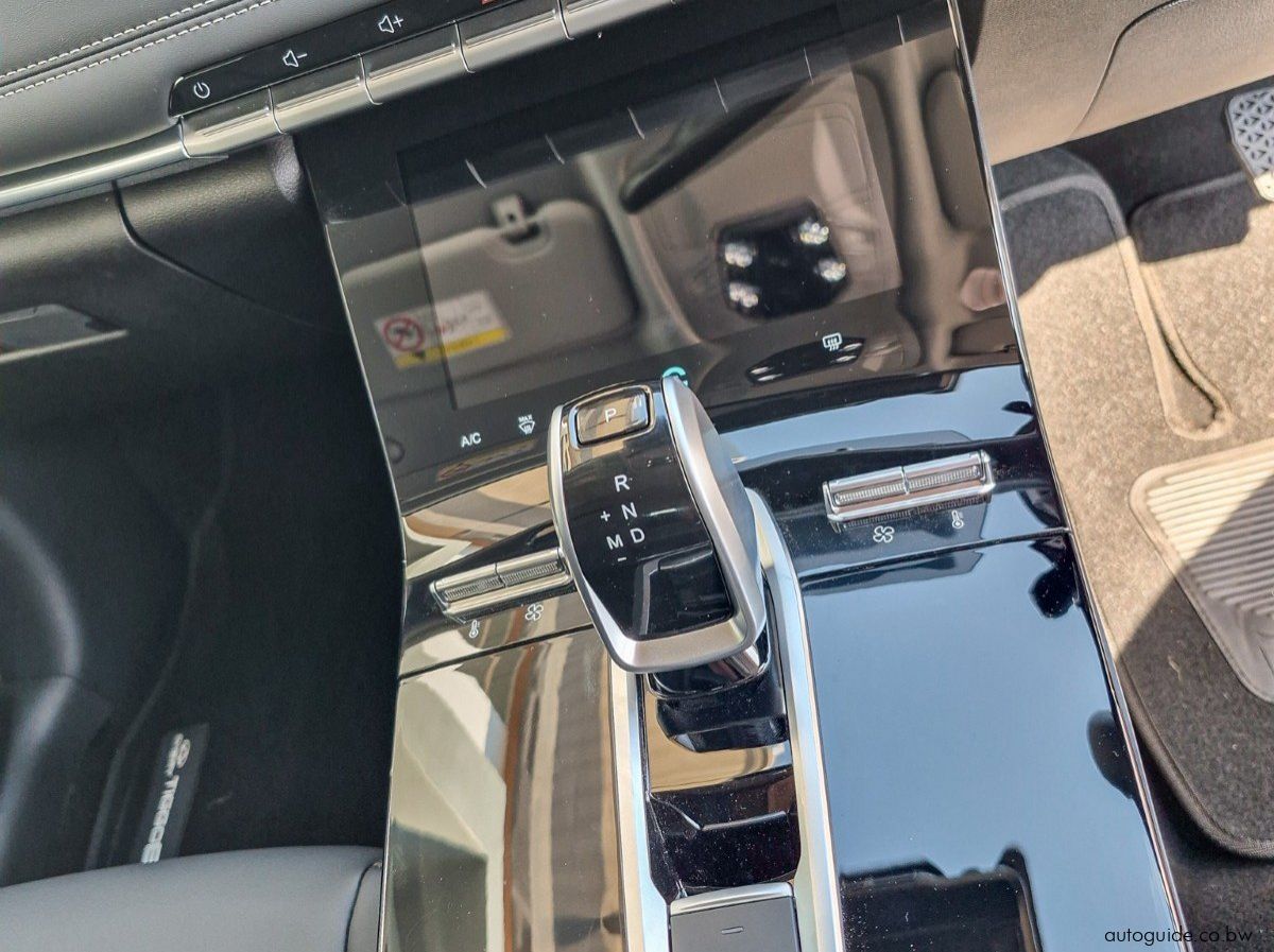 2026 Chery Tiggo 8 Pro 1.6 Executive Plus DCT pictures