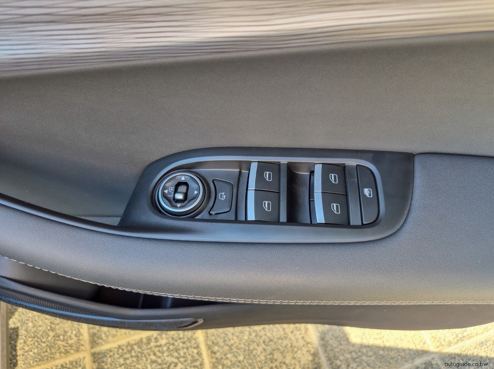 2026 Chery Tiggo 8 Pro 1.6 Executive Plus DCT pictures