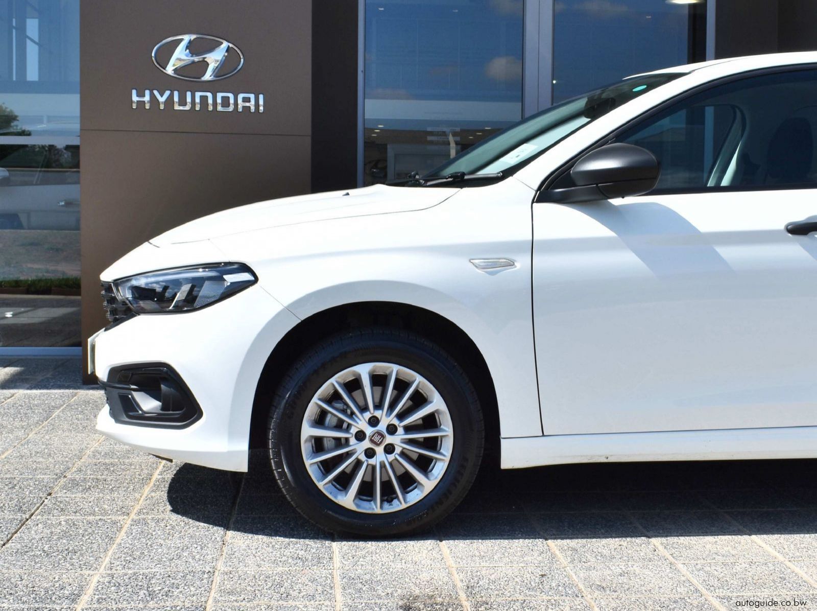 2023 Fiat Tipo pictures