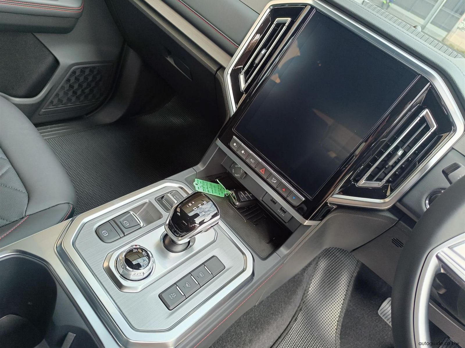 2026 JAC T9 Super Lux 4x4 2.0L CTi pictures